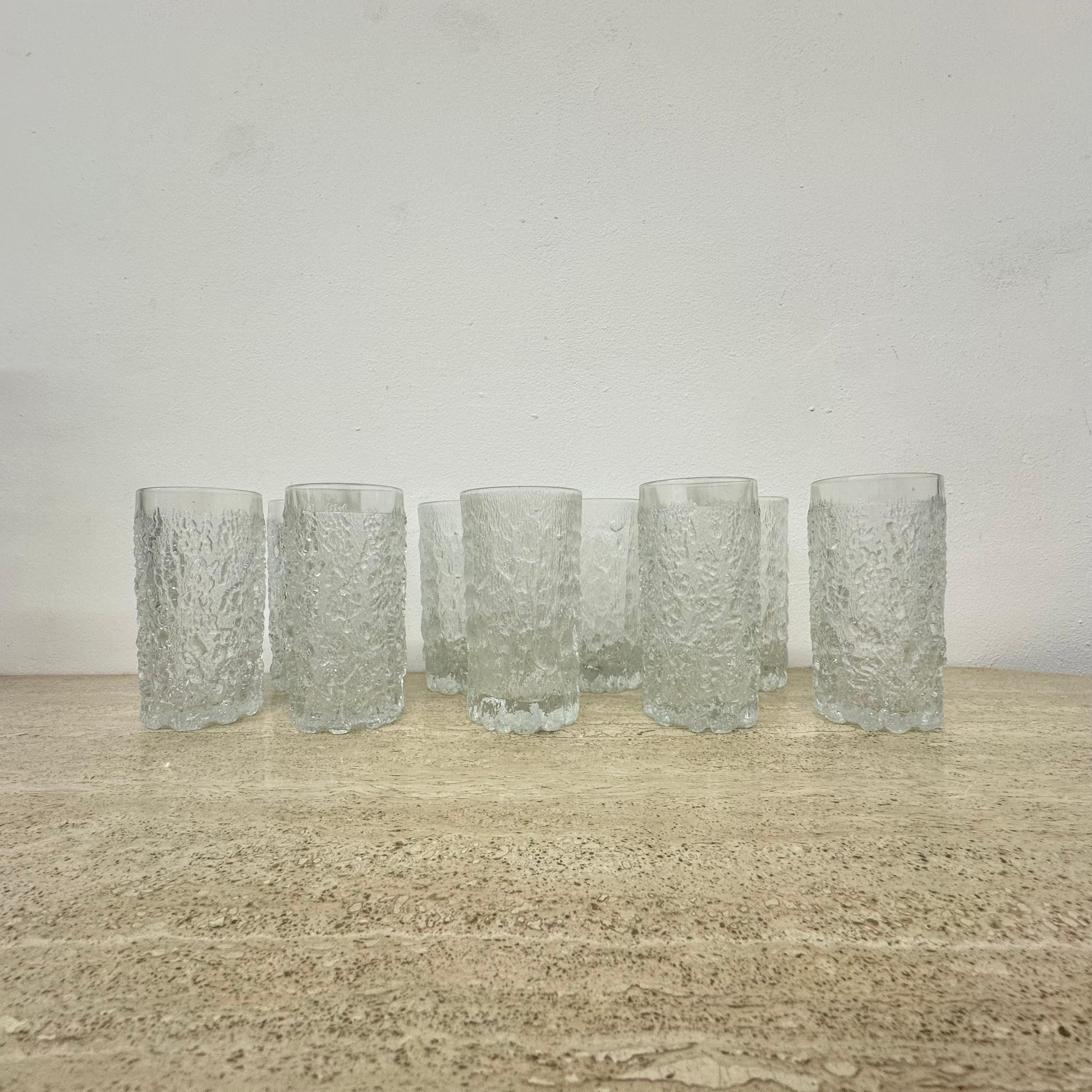 Ensemble de 9 verres à boire en verre d'écorce de Goebel charlottenhutte, 1970, Allemagne Bon état - En vente à Delft, NL