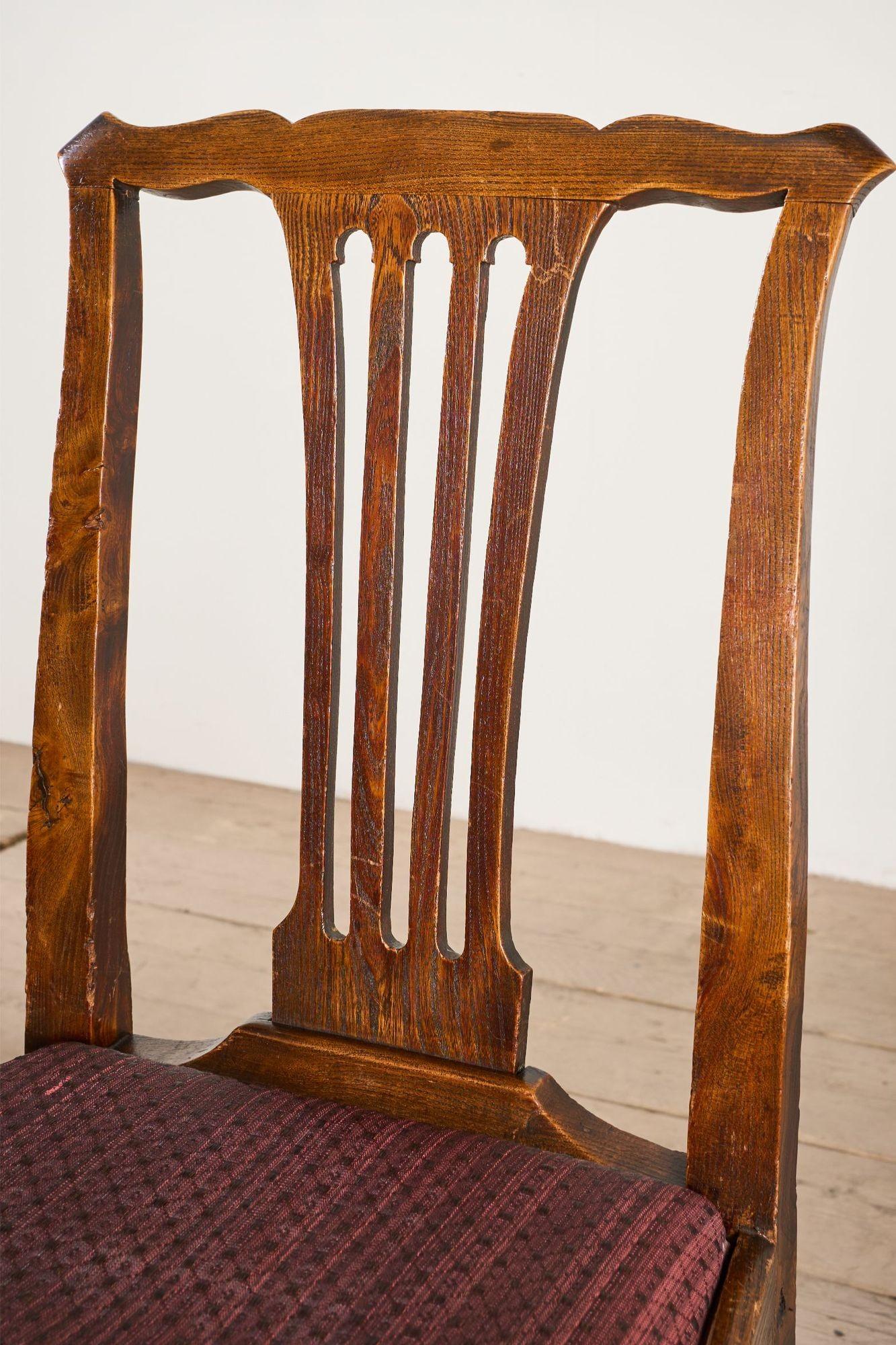 Set di 9 sedie da pranzo country in Oak e Olmo in vendita 6