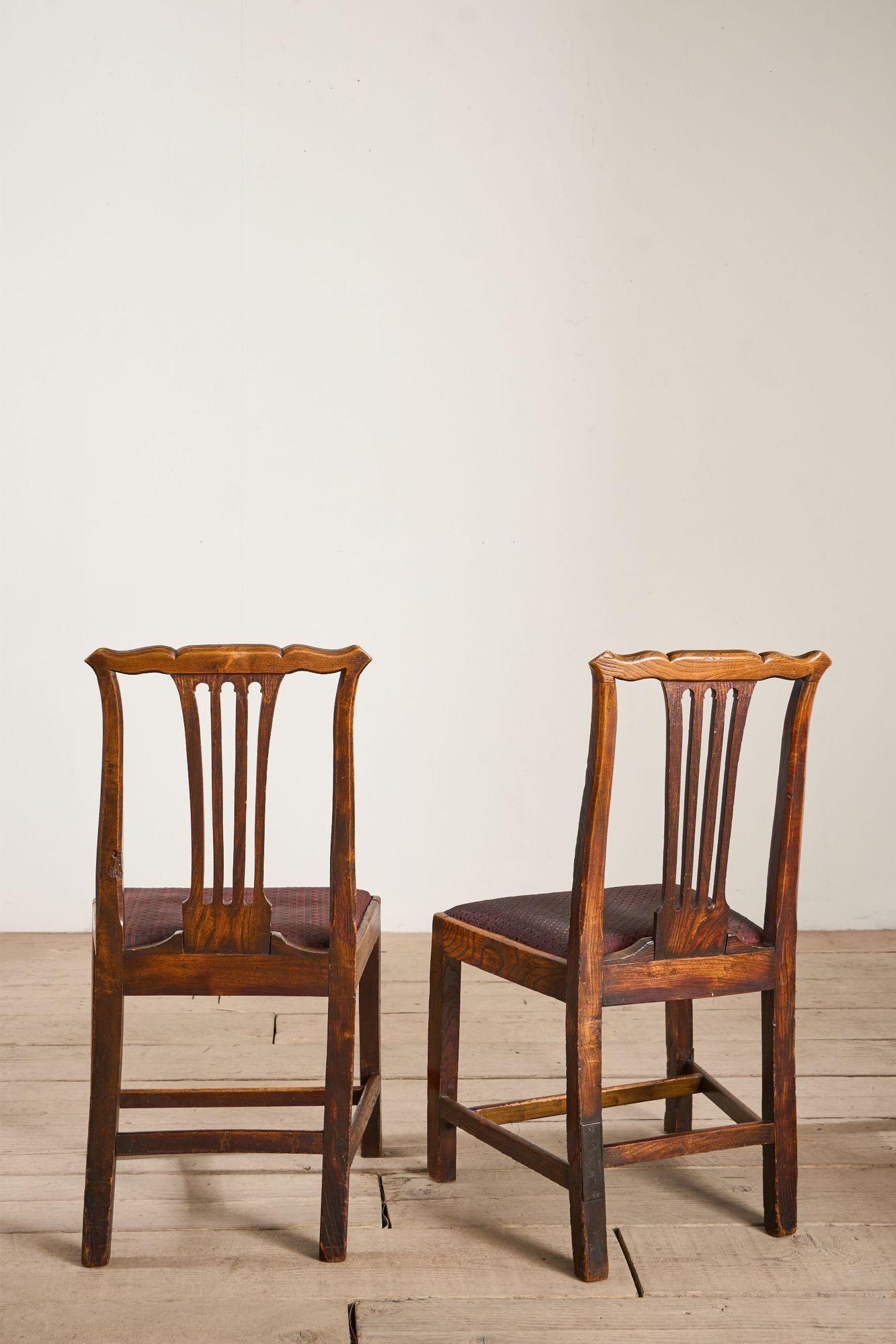 Set di 9 sedie da pranzo country in Oak e Olmo in vendita 2