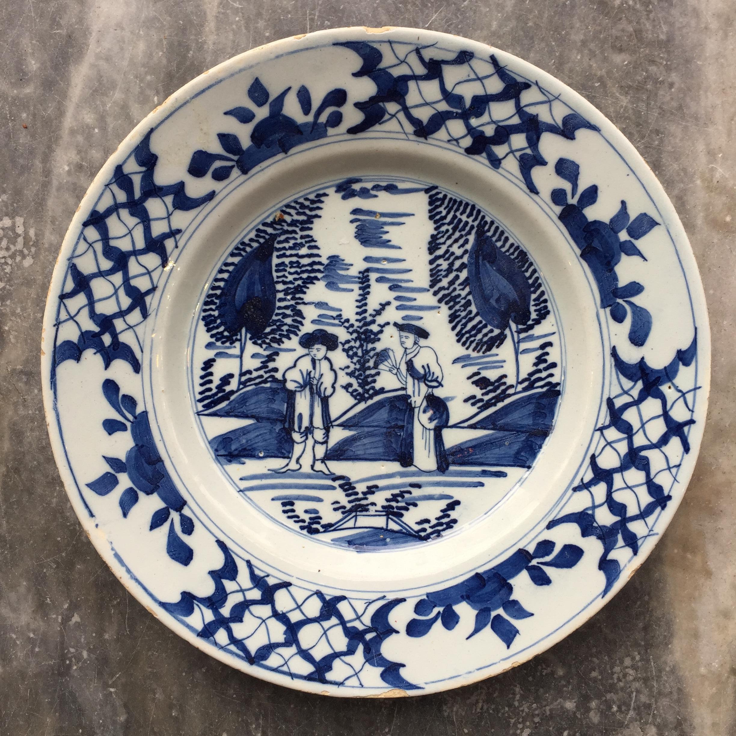 Set of 9 Dutch Delft Plates with Couples, 18th Century In Good Condition For Sale In AMSTERDAM, NH