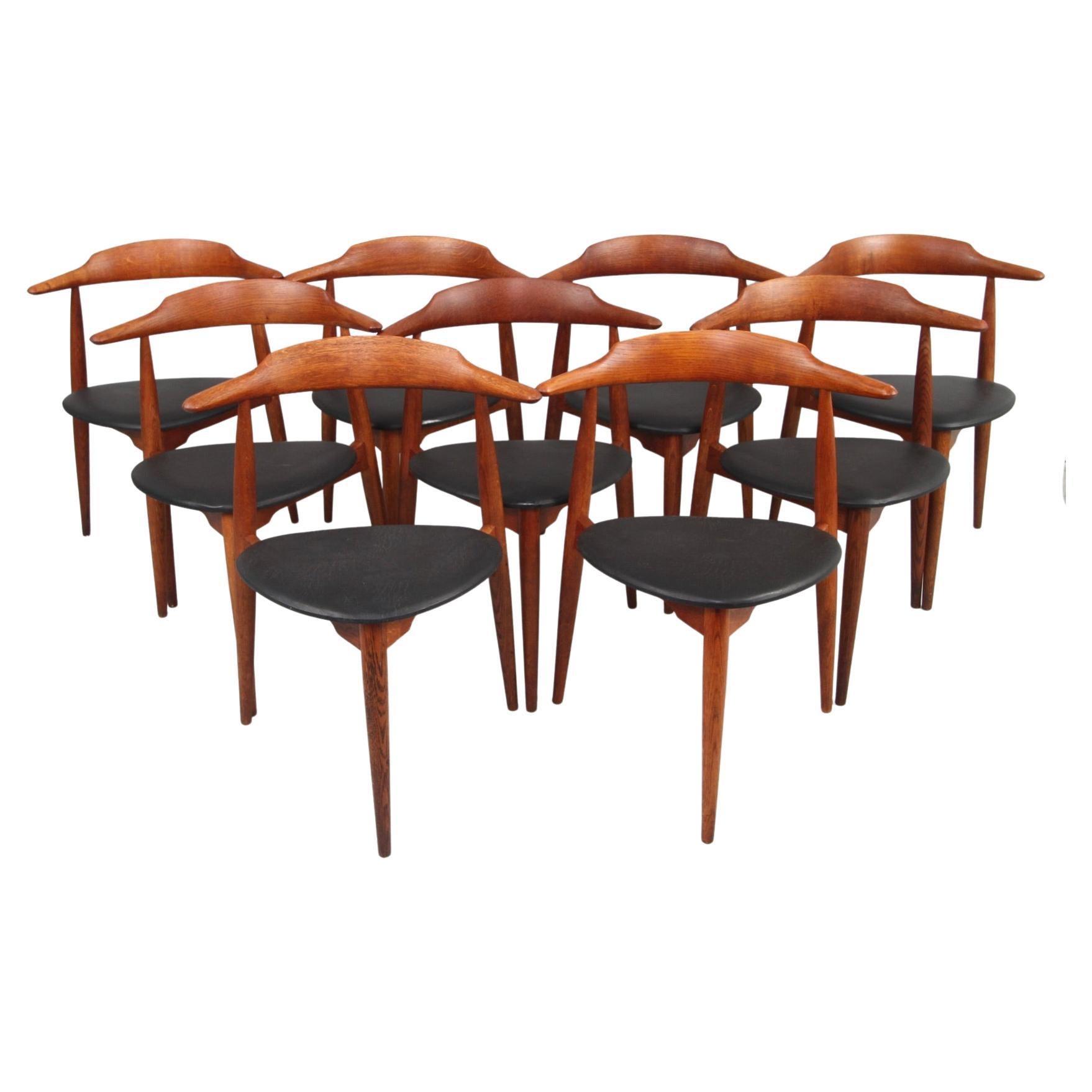Set of 9 Hans Wegner Stacking Chairs for Fritz Hansen Model 4104 For Sale