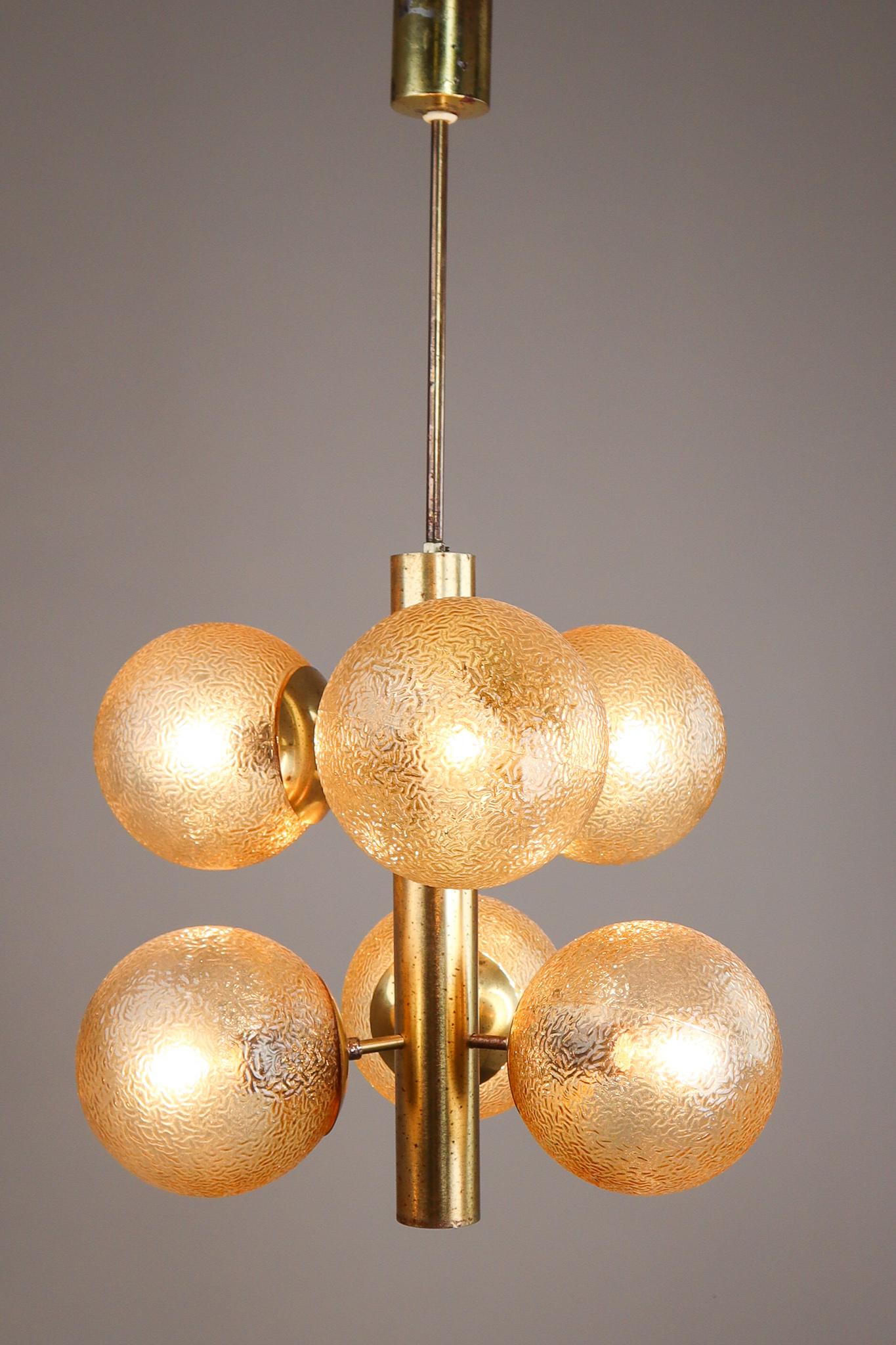 Late 20th Century Set of 9 Kaiser Sputnik Glass Globes Patinated Brass Chandeliers, Germany, 1970s