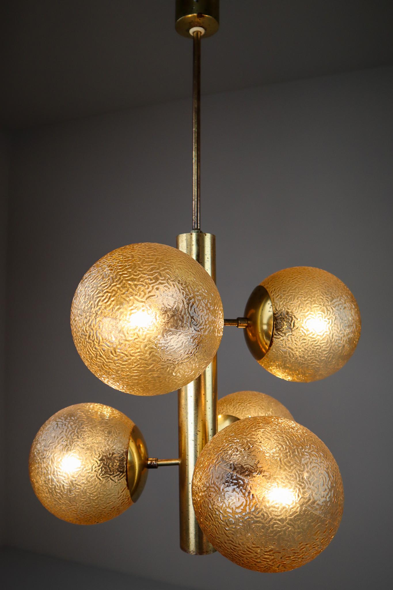 Set of 9 Kaiser Sputnik Glass Globes Patinated Brass Chandeliers, Germany, 1970s 3