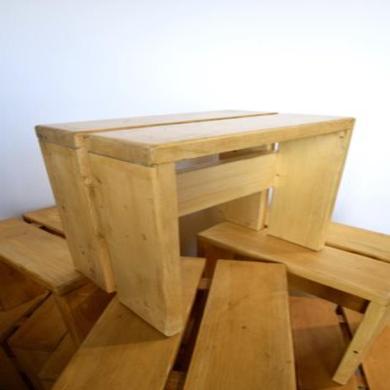 Ensemble de 9 tabourets Les Arcs par Charlotte Perriand, années 1950 en vente 8