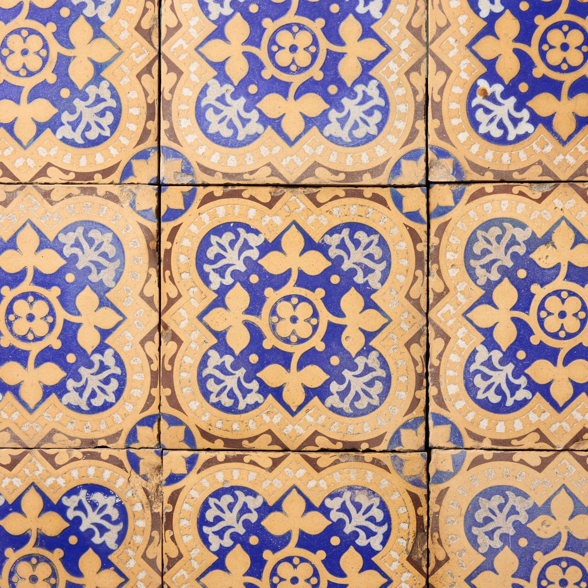 Victorian Set of 9 Minton & Co Encaustic Floor Tiles For Sale