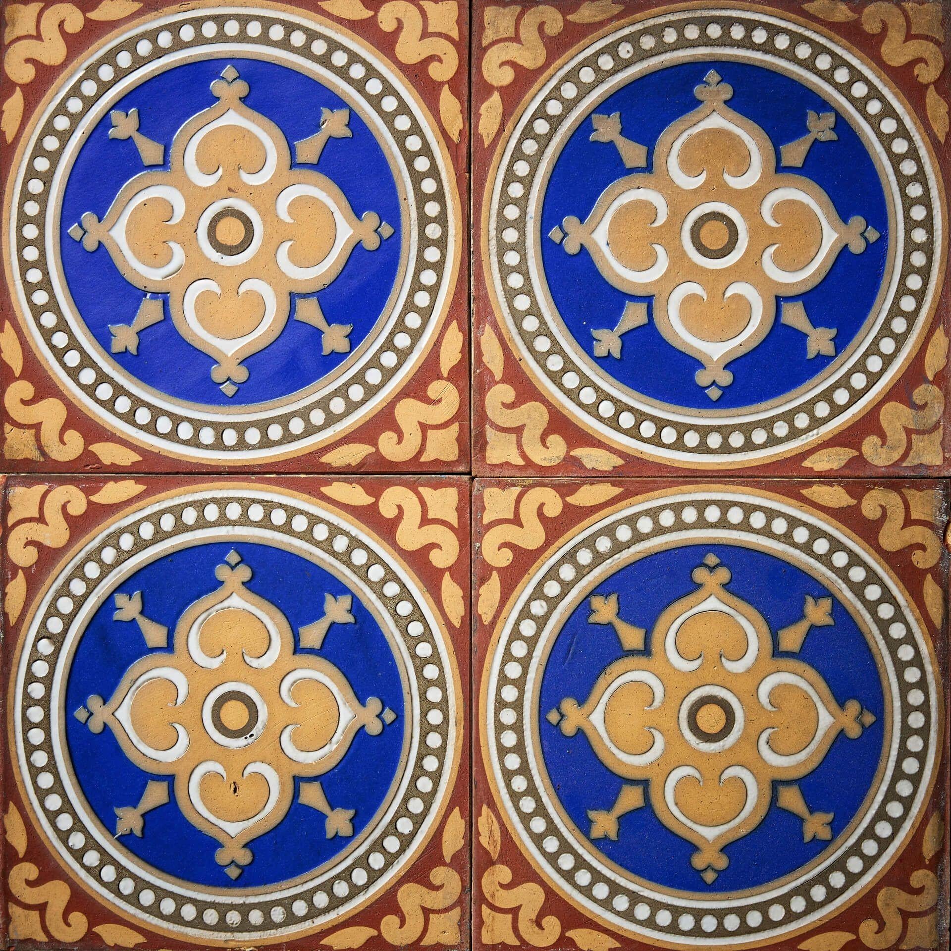 Vittoriano Set di 9 piastrelle encaustiche Maw & Co di recupero in vendita