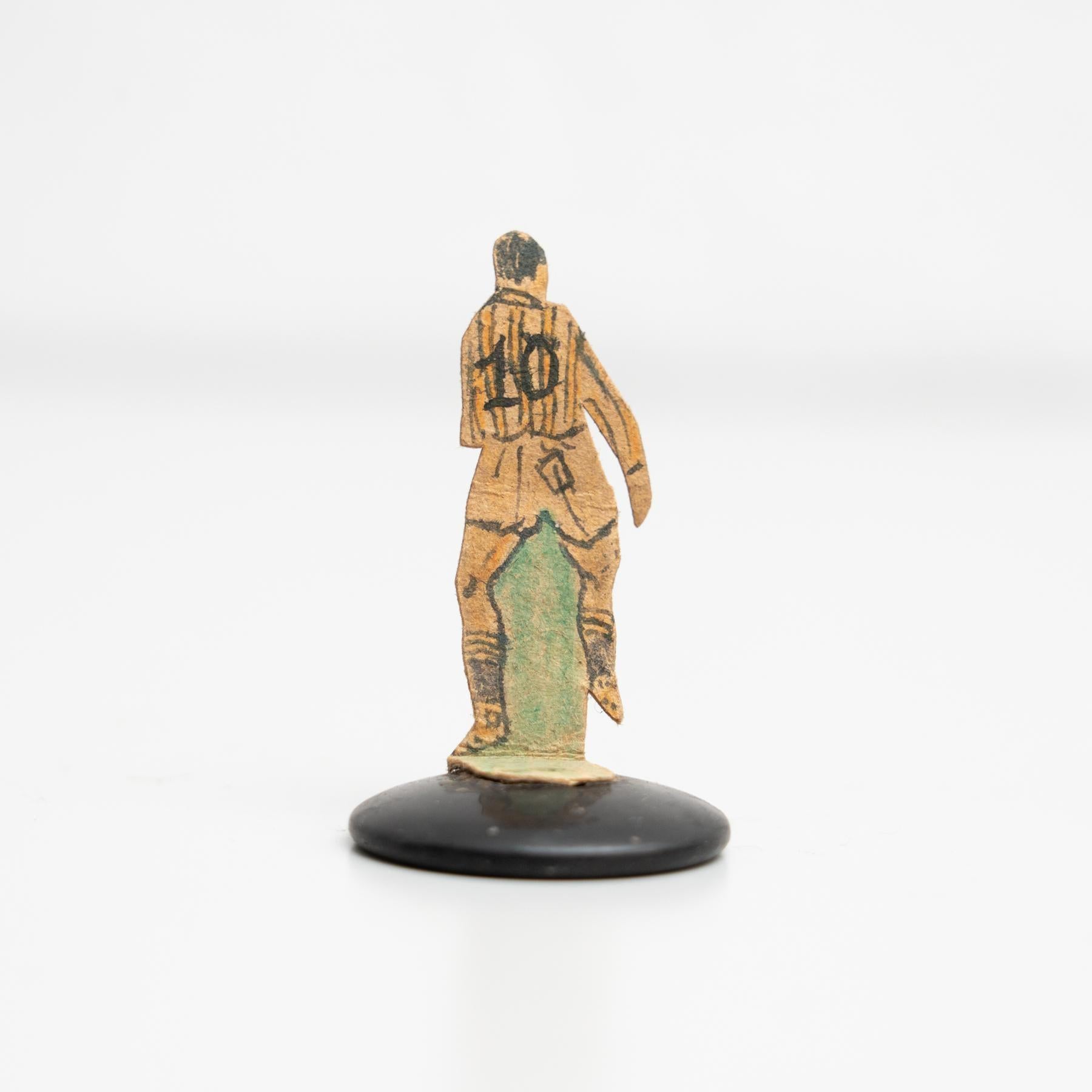 Spanish Set of 9 Traditional Antique Button Soccer Game Figures, circa 1950 For Sale