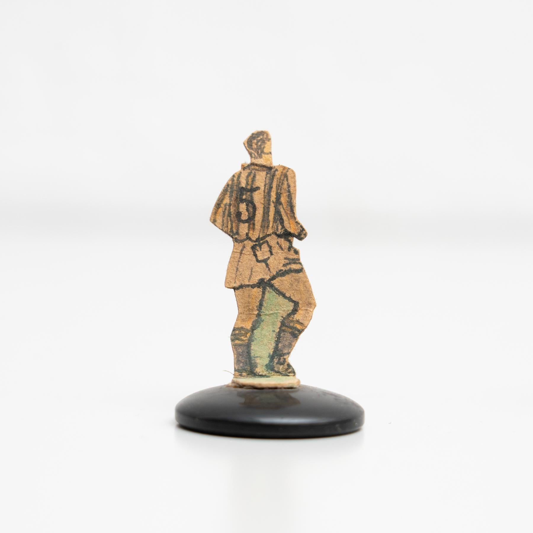 Set of 9 Traditional Antique Button Soccer Game Figures, circa 1950 In Good Condition For Sale In Barcelona, ES