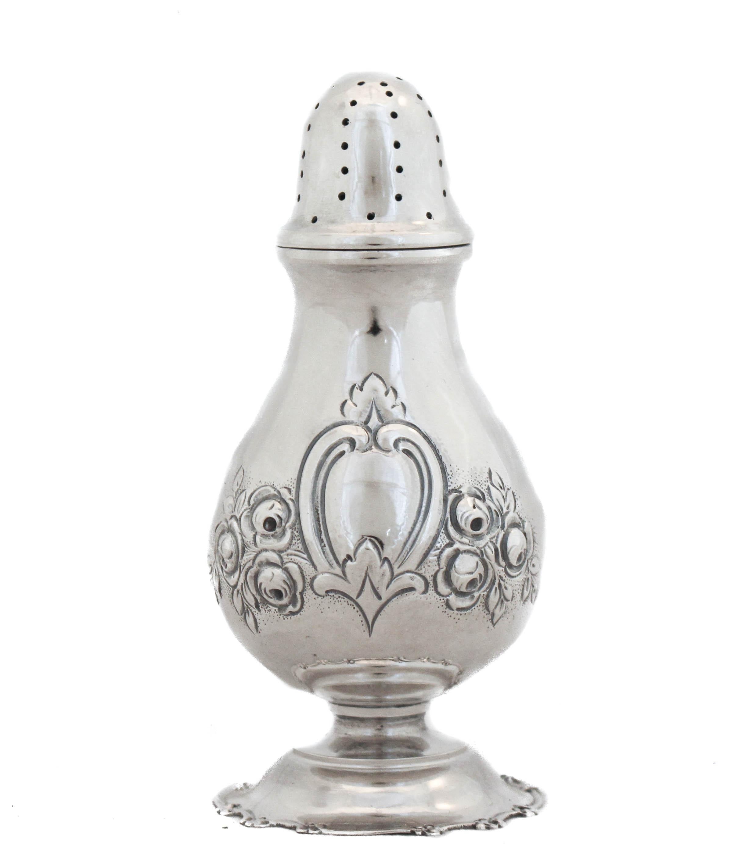 We are delighted to offer you this set of four sterling silver salt shakers. Manufactured in the Austrian-German Empire in the early 20th century. Each shaker has been lovingly restored to it’s original beauty. All dings, dents and scratches have