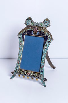 Conjunto de un par de candelabros Closionne y un marco de fotos, Francia, hacia 1890