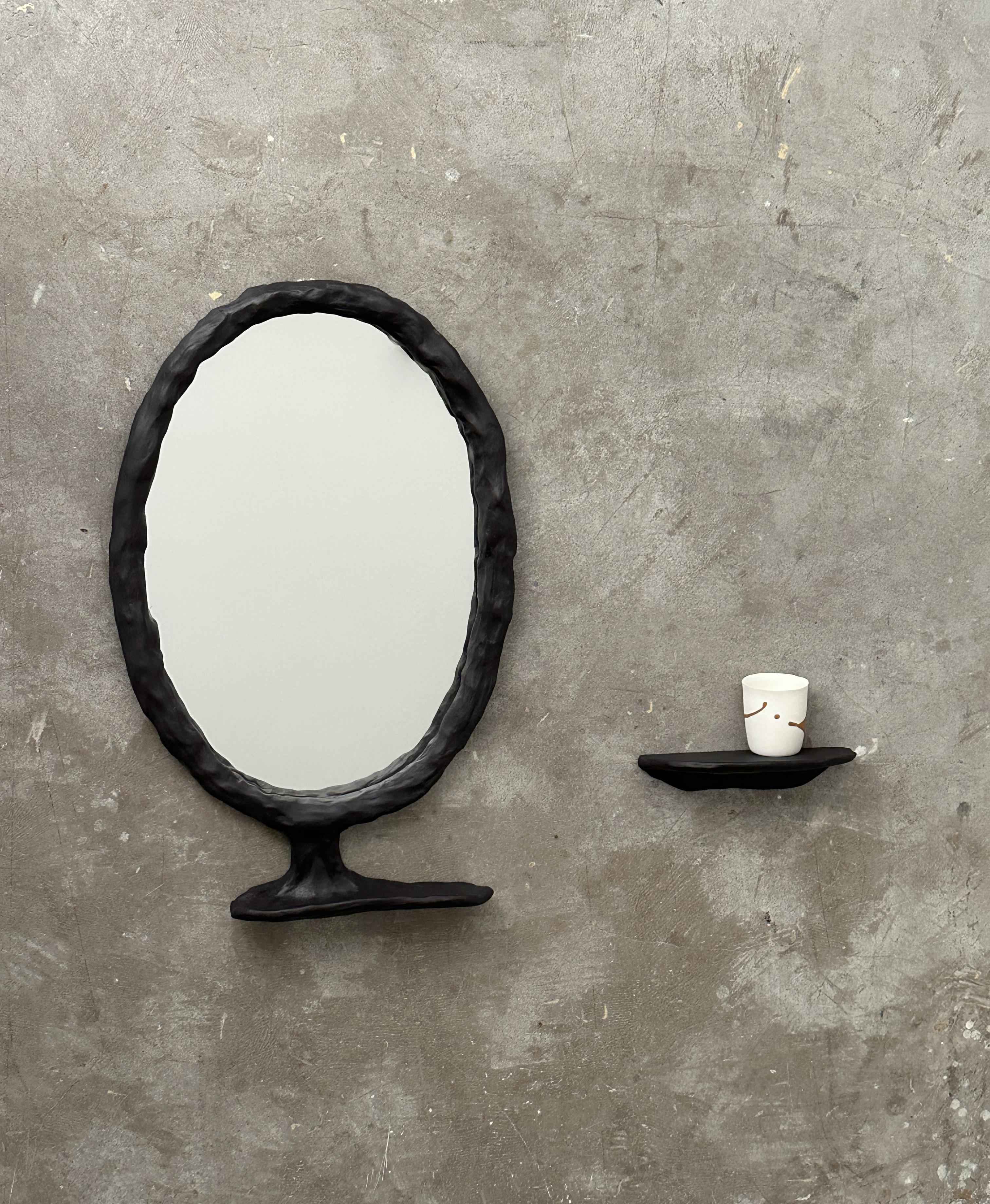 Set of Abstract Wood Mirror and Little Shelf by Atelier Monochrome
One of a kind.
Materials: Ceramic / Porcelain, mirror.
Dimensions: Mirror: Ø 30 x H 45. Little shelf: D 10 x H 5 x W 25 cm.

Atelier Monochrome is a space dedicated to the