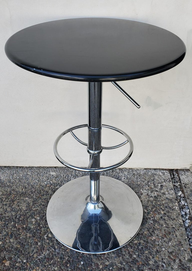 Set of Adjustable Contemporary Modern Cocktail Chrome Cocktail Tables