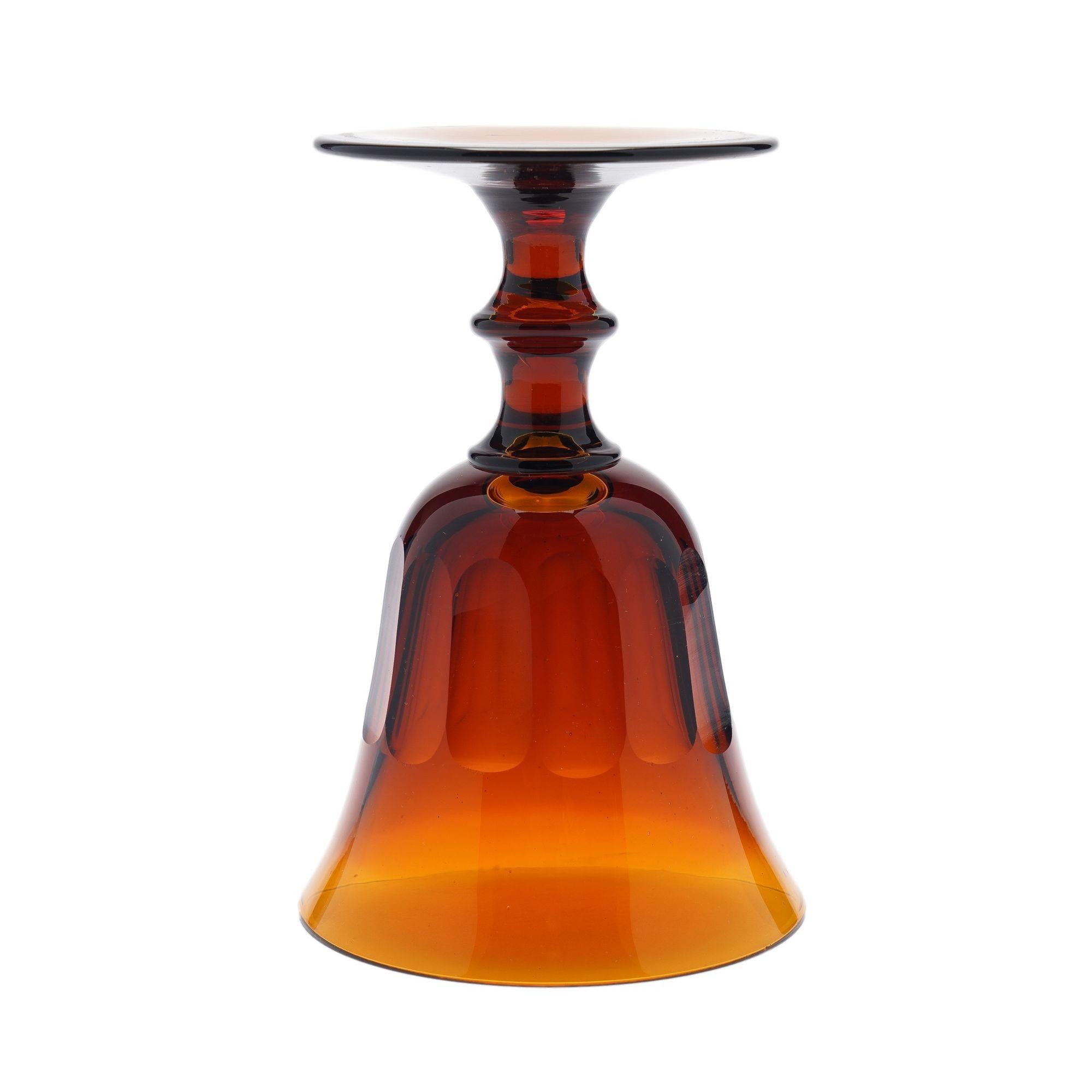 Set of amber glass stemware with decanter attributed to Phineas Dummer, c. 1830 For Sale 8