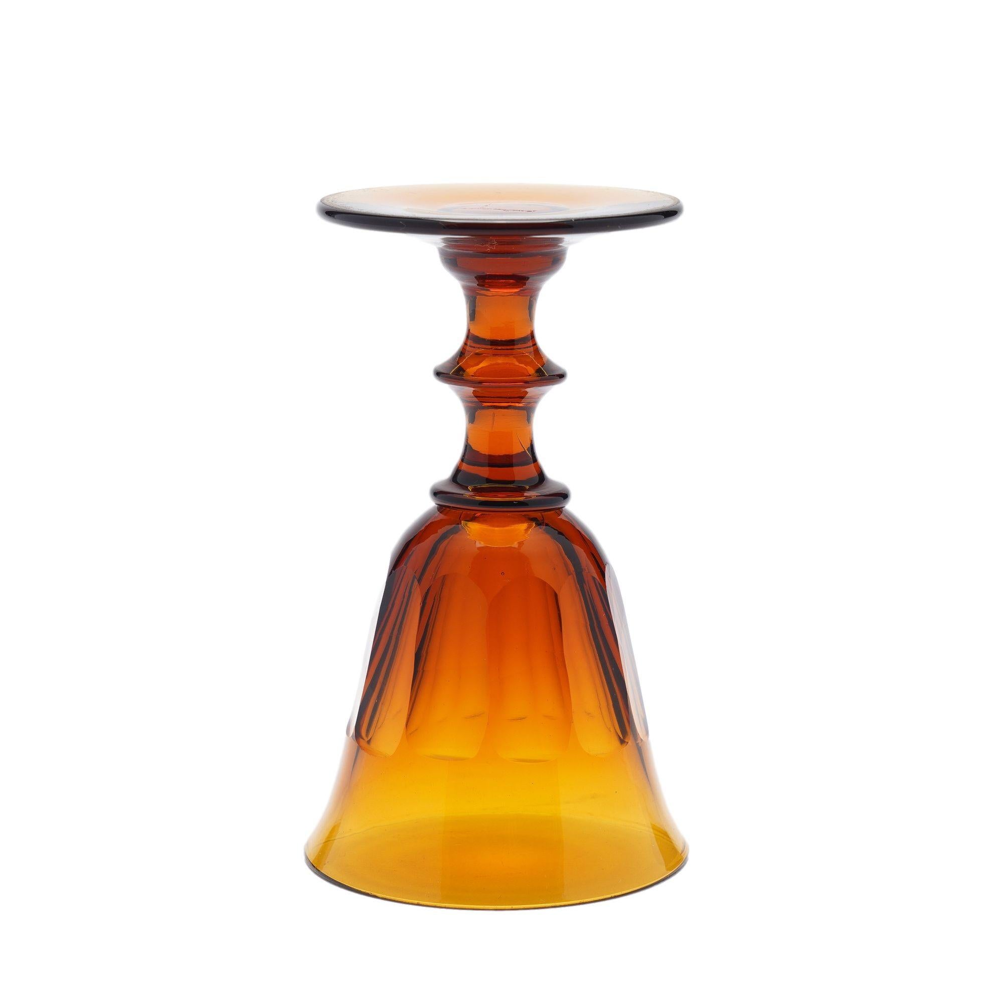 Set of amber glass stemware with decanter attributed to Phineas Dummer, c. 1830 For Sale 12