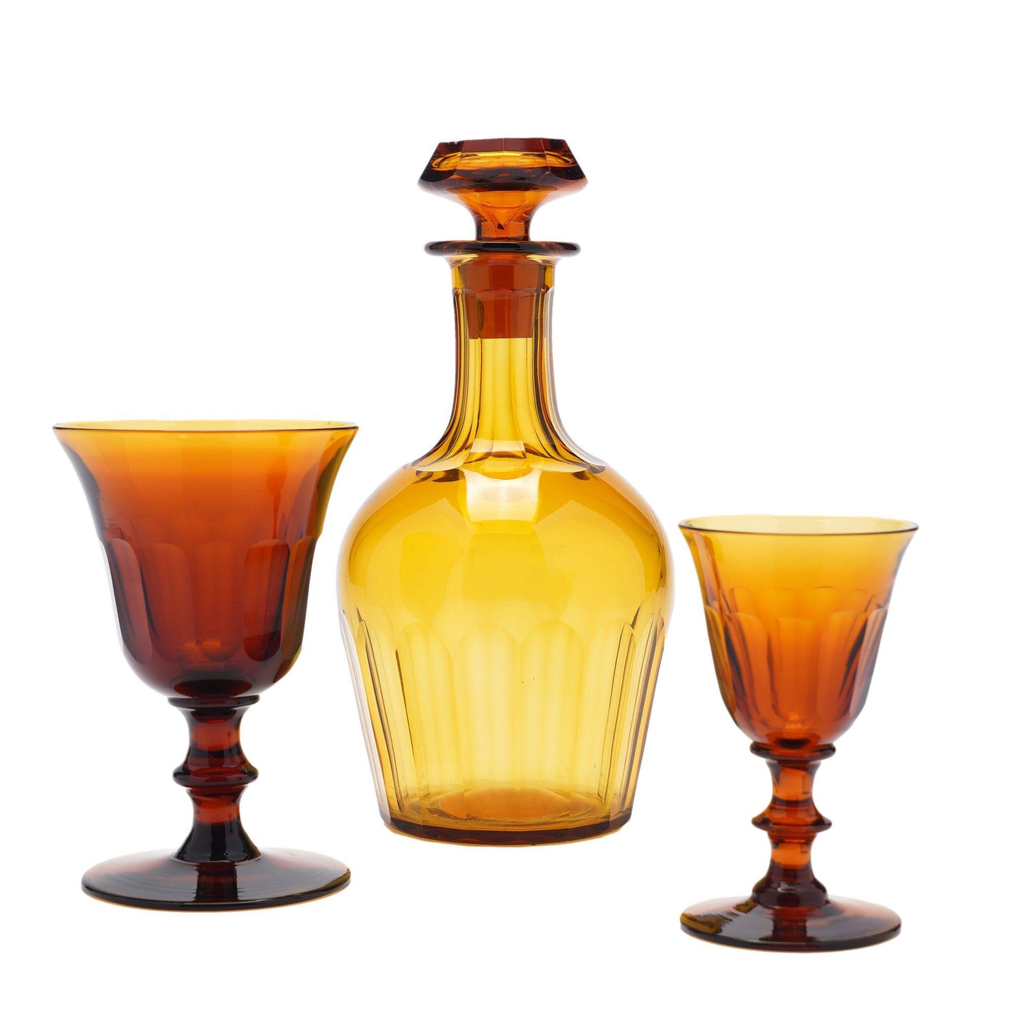 19th Century Set of amber glass stemware with decanter attributed to Phineas Dummer, c. 1830 For Sale