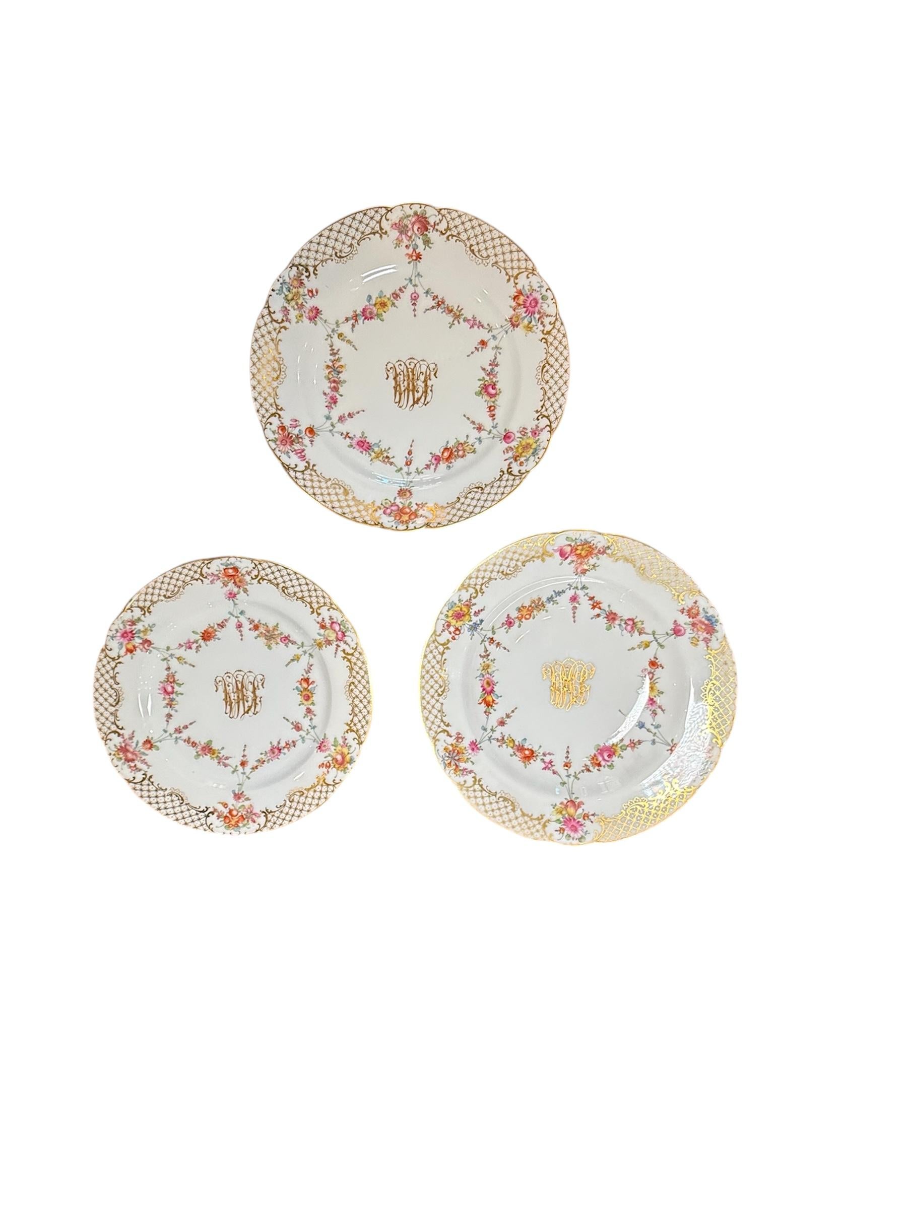 Set Of Ambrosius Lamm Of Dresden Porcelain Serverware For Sale 10