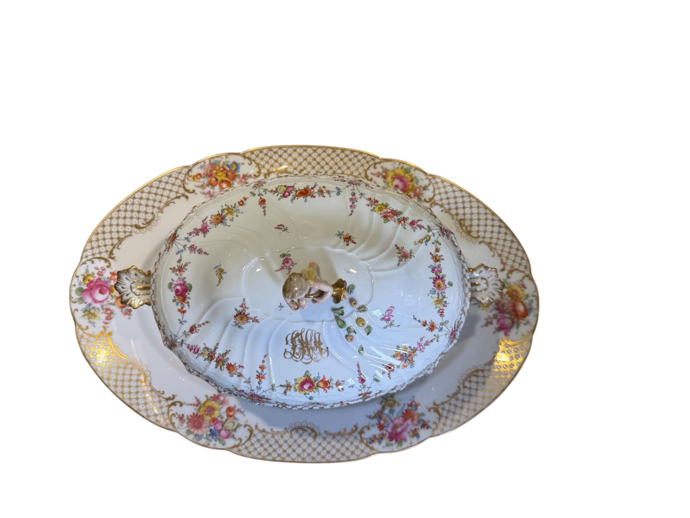 Set Of Ambrosius Lamm Of Dresden Porcelain Serverware For Sale 2