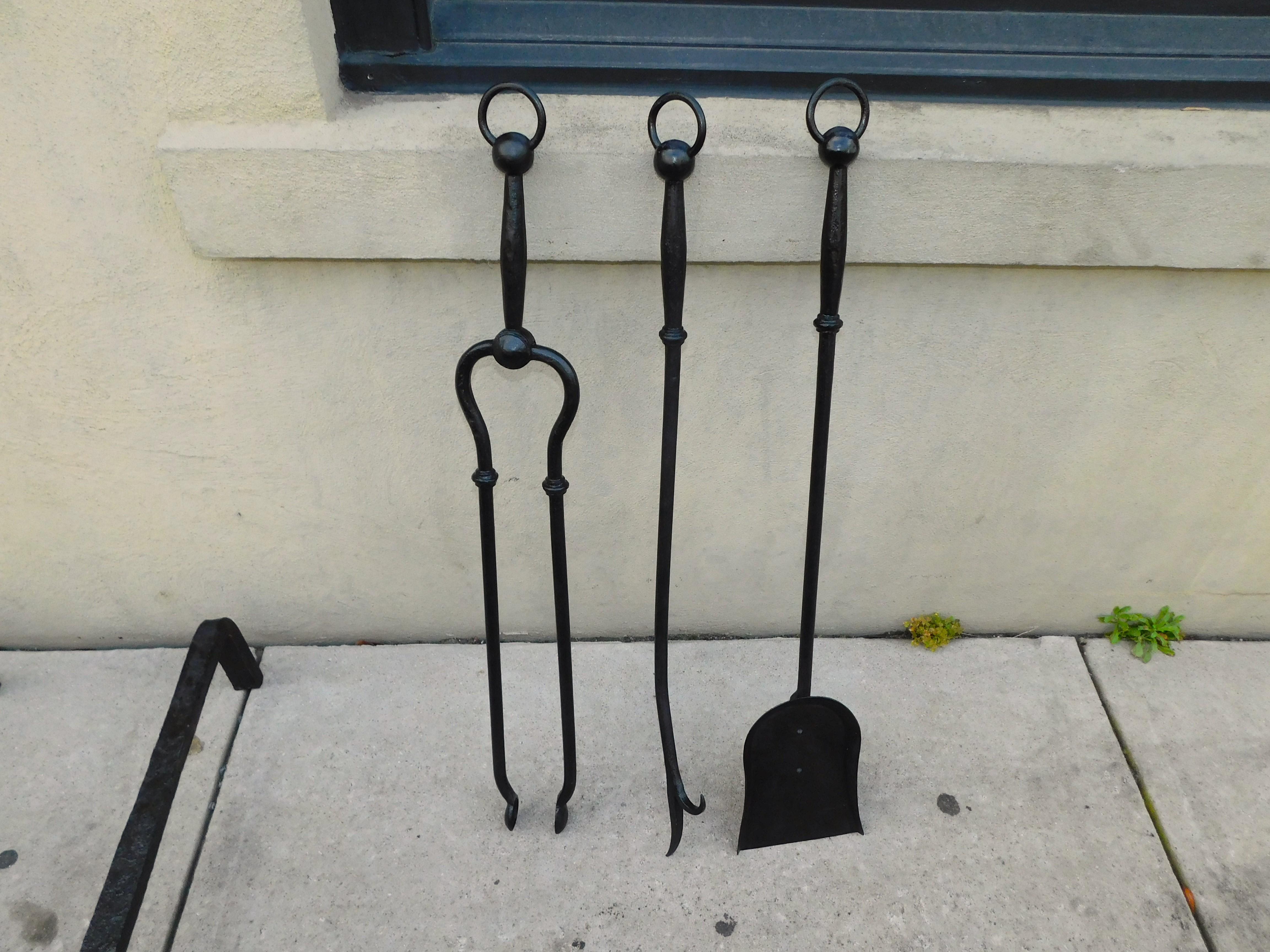 Set of American Wrought Iron Ball Finial Andirons & Tools on Stand, Circa 1850 For Sale 5