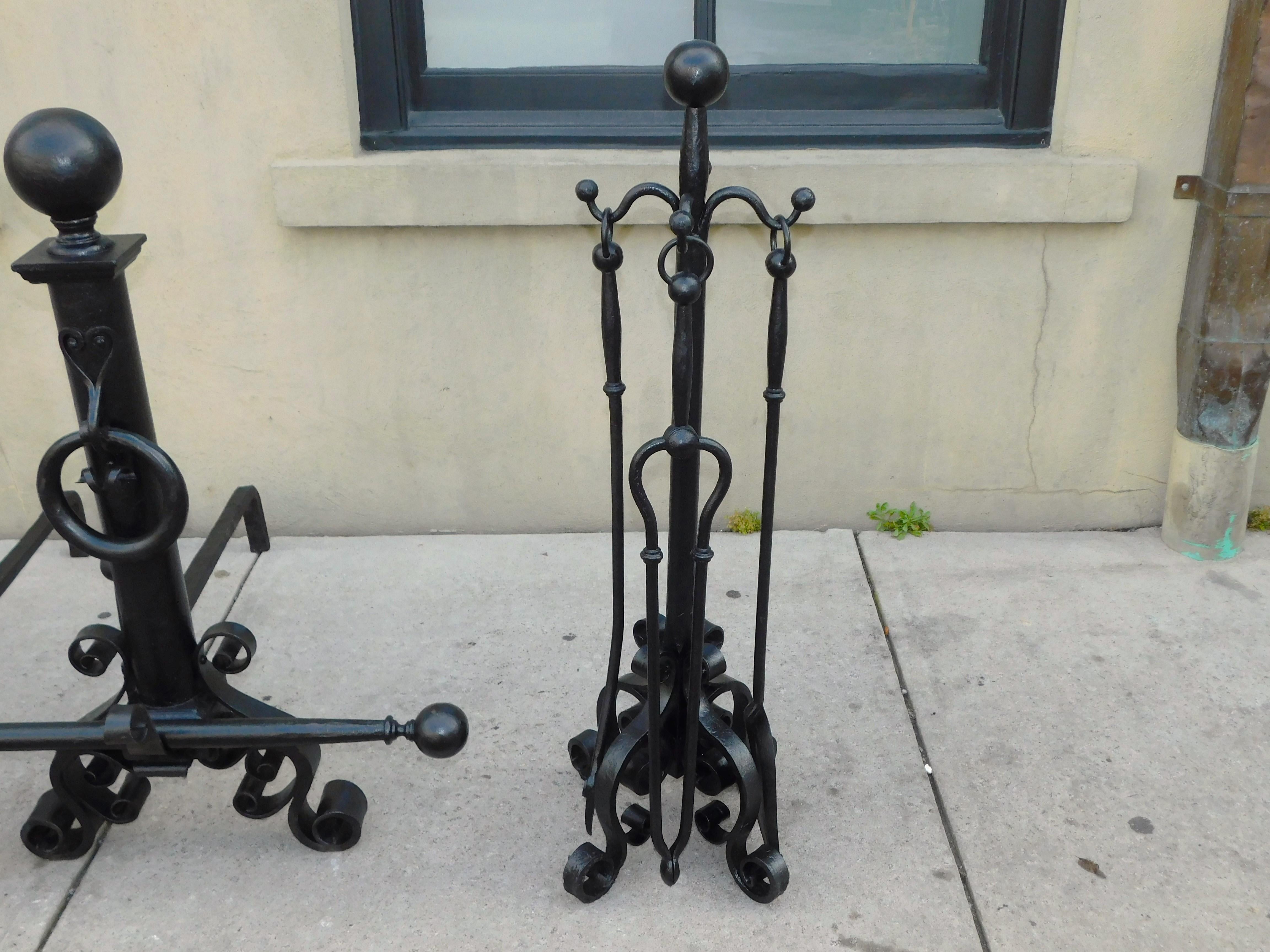 Set of American Wrought Iron Ball Finial Andirons & Tools on Stand, Circa 1850 In Excellent Condition For Sale In Charleston, SC