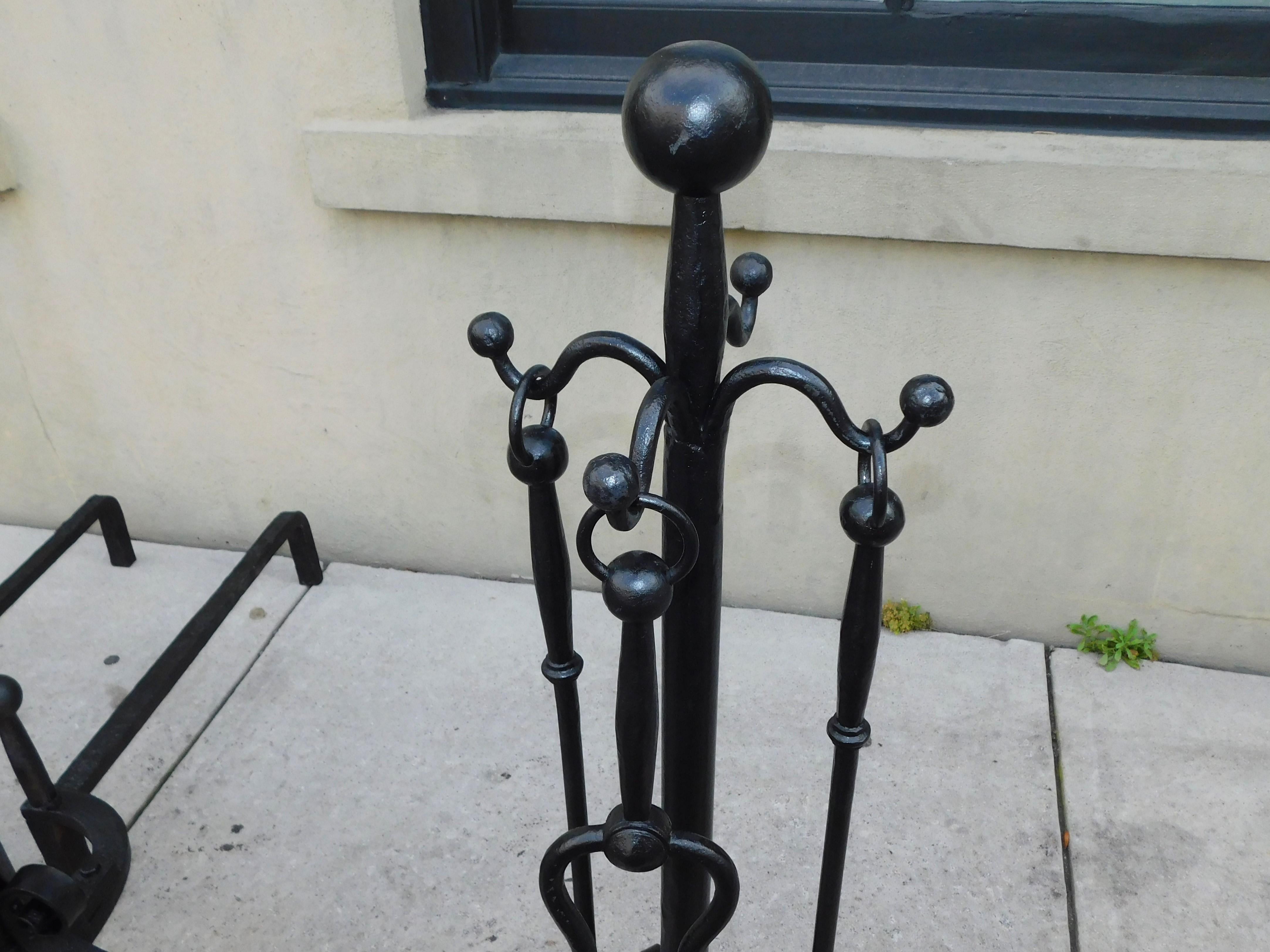 Set of American Wrought Iron Ball Finial Andirons & Tools on Stand, Circa 1850 For Sale 3