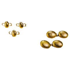 Set of an 18k Yellow Gold Hammered Cufflinks and Buttons