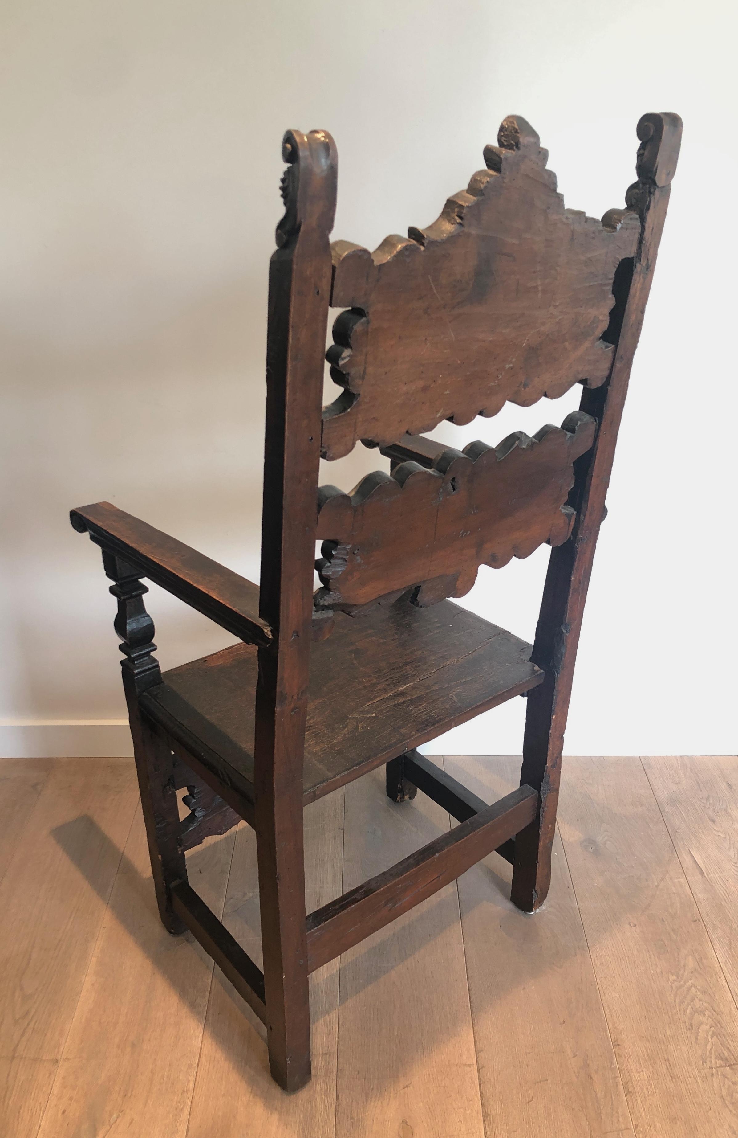 Début du XVIIIe siècle Ensemble d'un fauteuil et d'une paire de chaises en noyer de la Renaissance italienne en vente