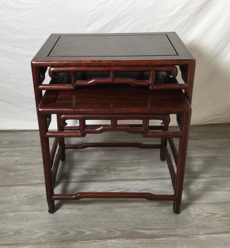 Hong Mu Table Set of Antique Chines Hongmu Nesting Tables For Sale at 1stDibs