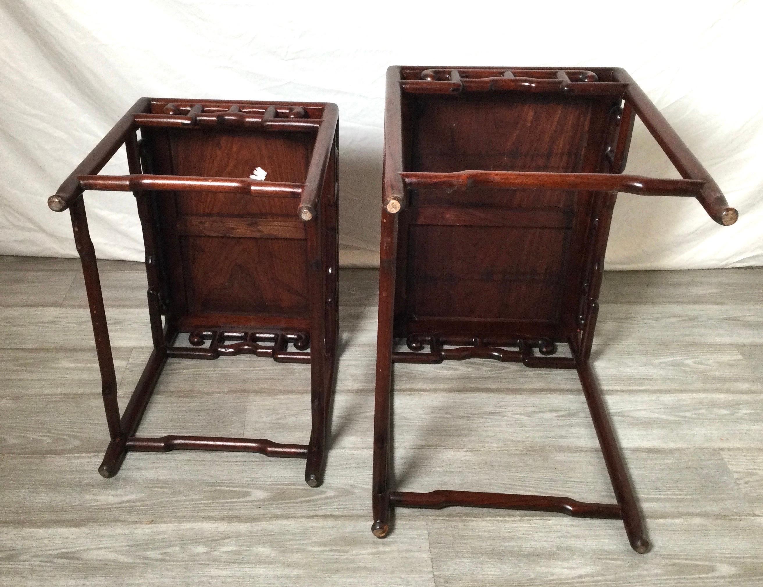 Hand-Carved Set of Antique Chines Hongmu Nesting Tables For Sale