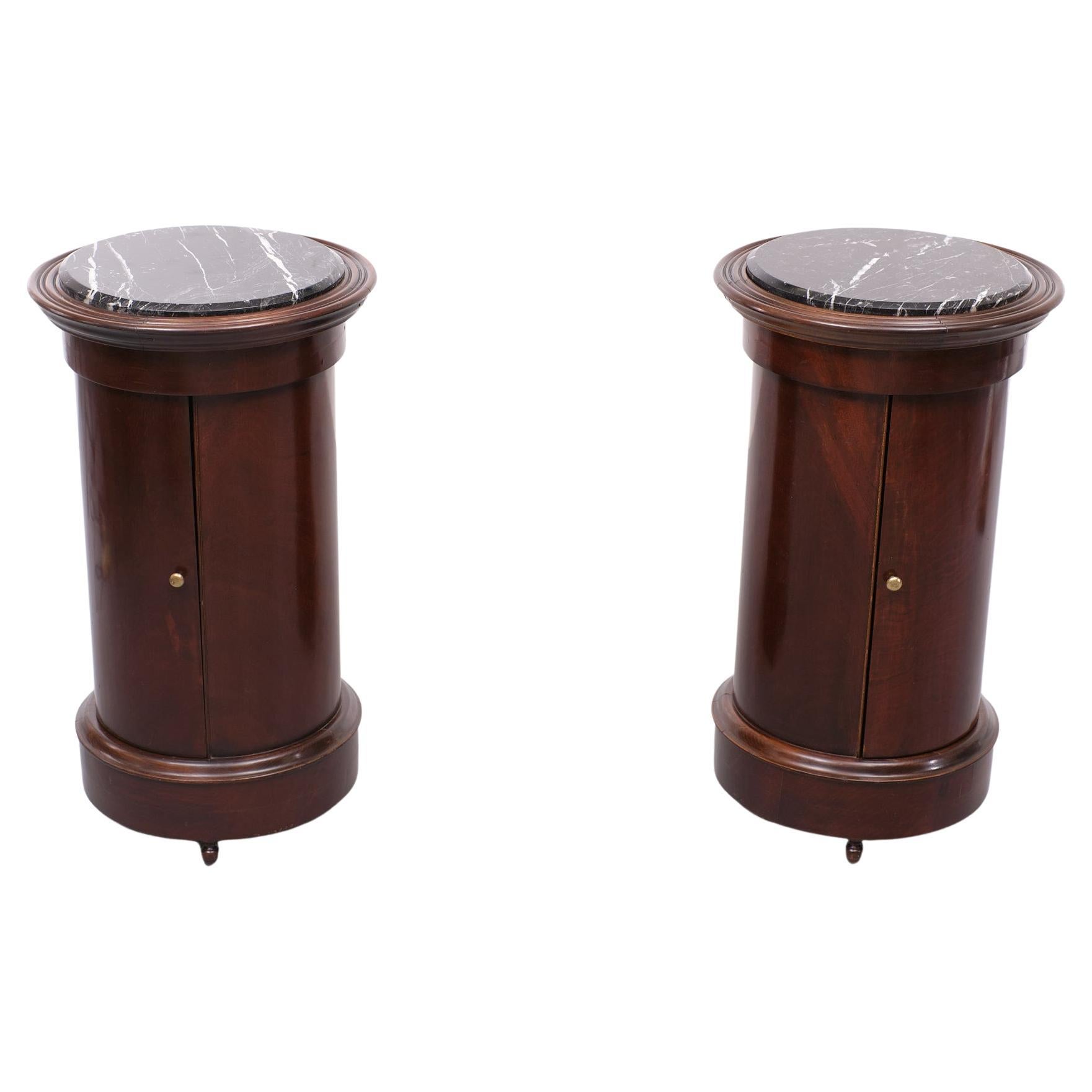 Set of Antique Cylindrical Nightstands 1880s England  For Sale