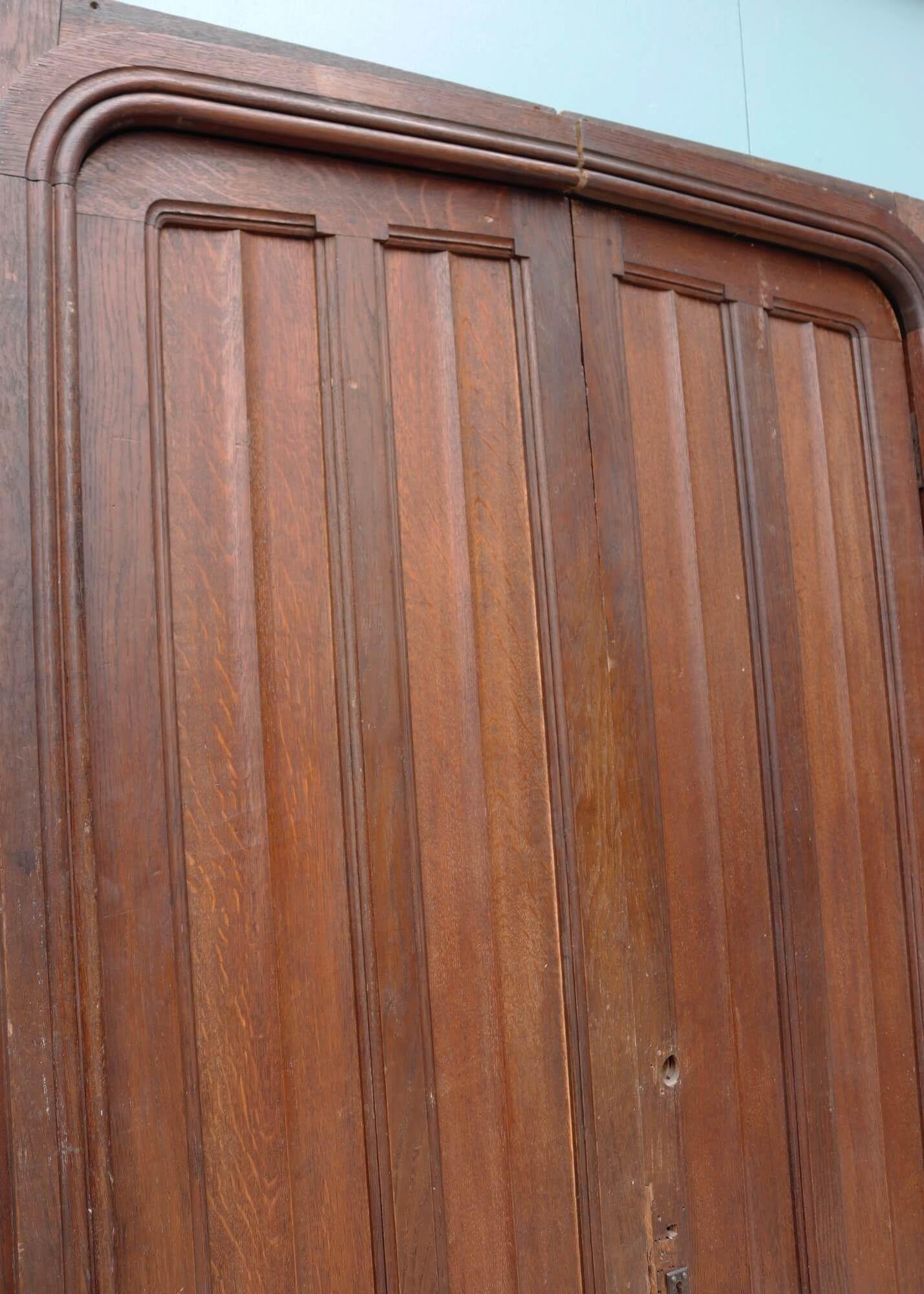 English Set of Antique Edwardian Oak Doors with Frame For Sale