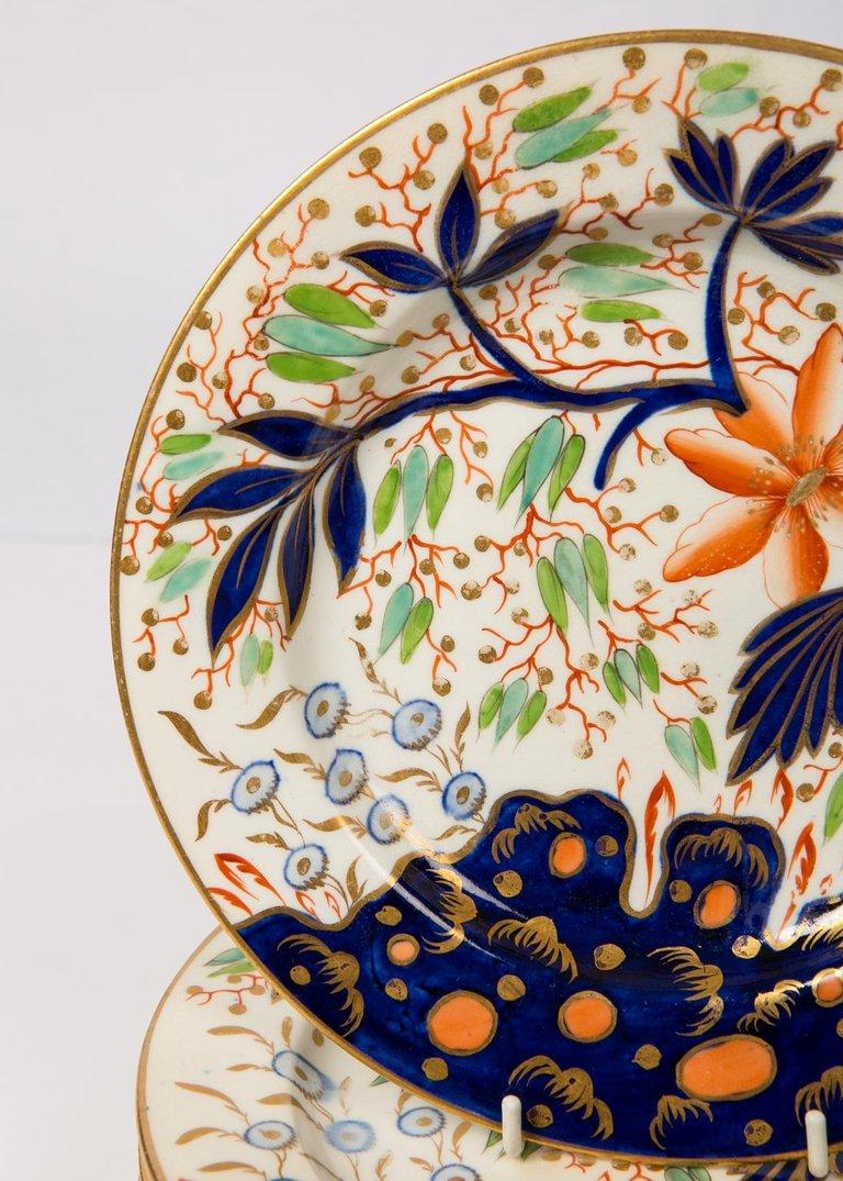 Chinoiserie Set of Antique English Imari Style Plates