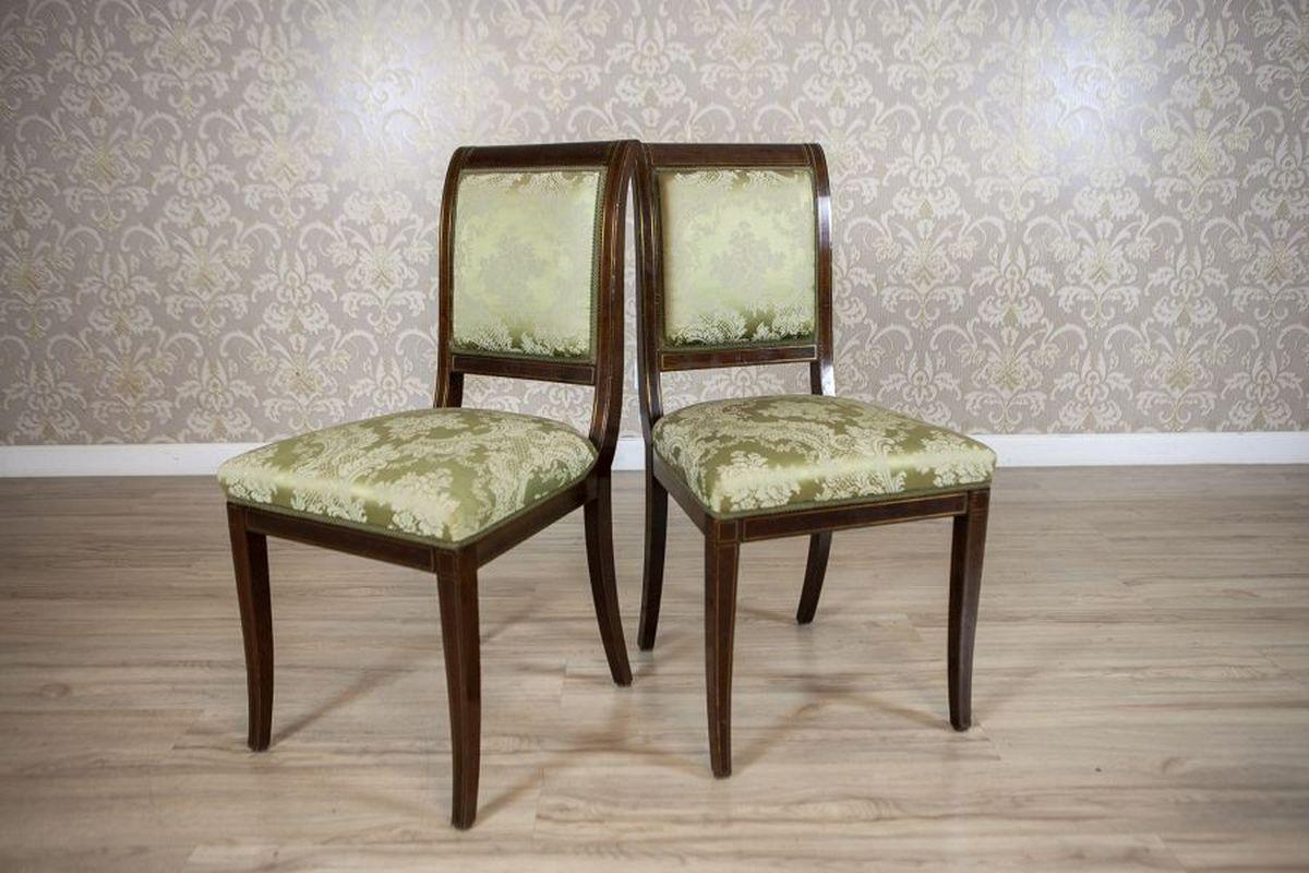 XIXe siècle Ensemble de meubles anciens en noyer anglais de la fin du 19e siècle en vente