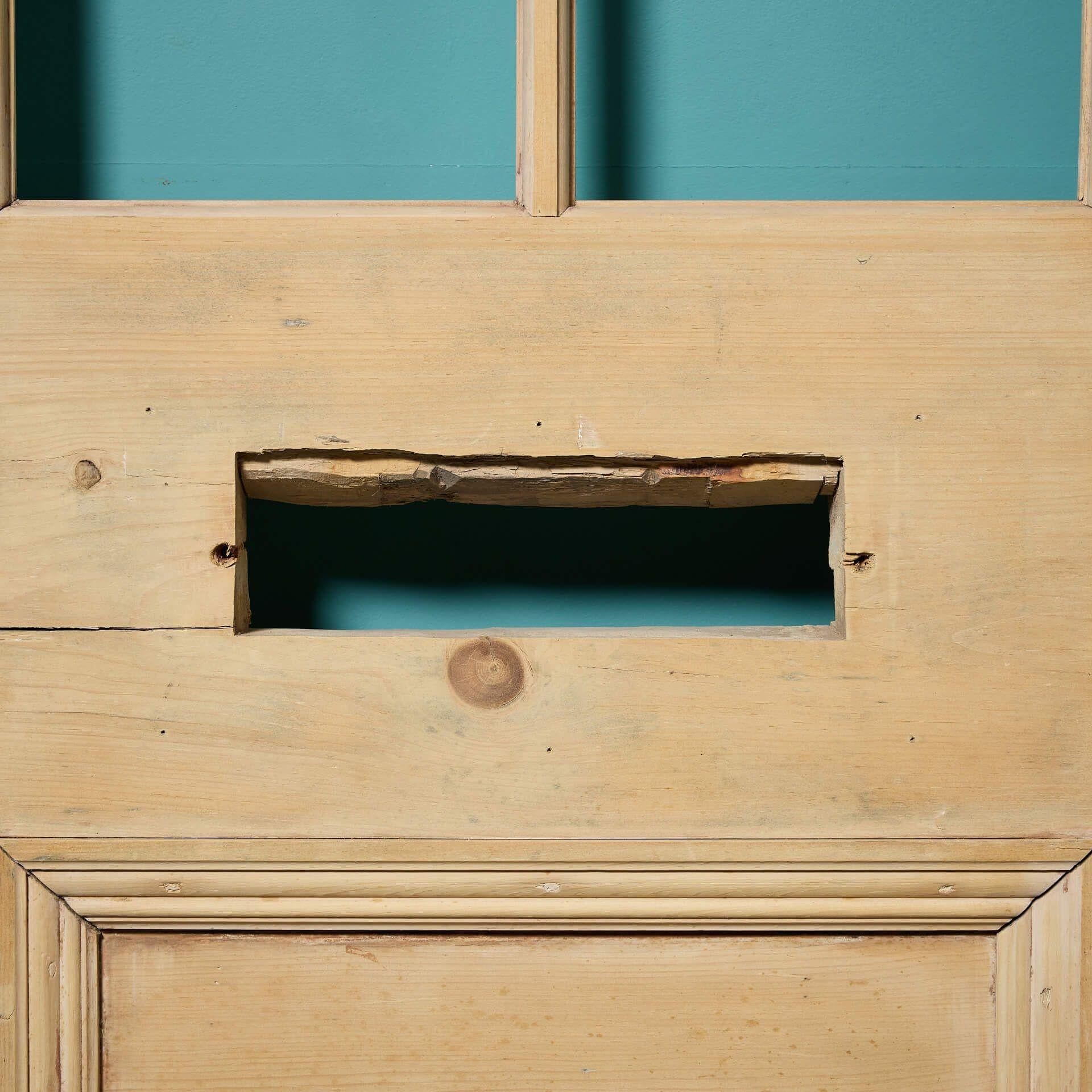 Victorien Ensemble de doubles portes extérieures anciennes pour vitrage en vente