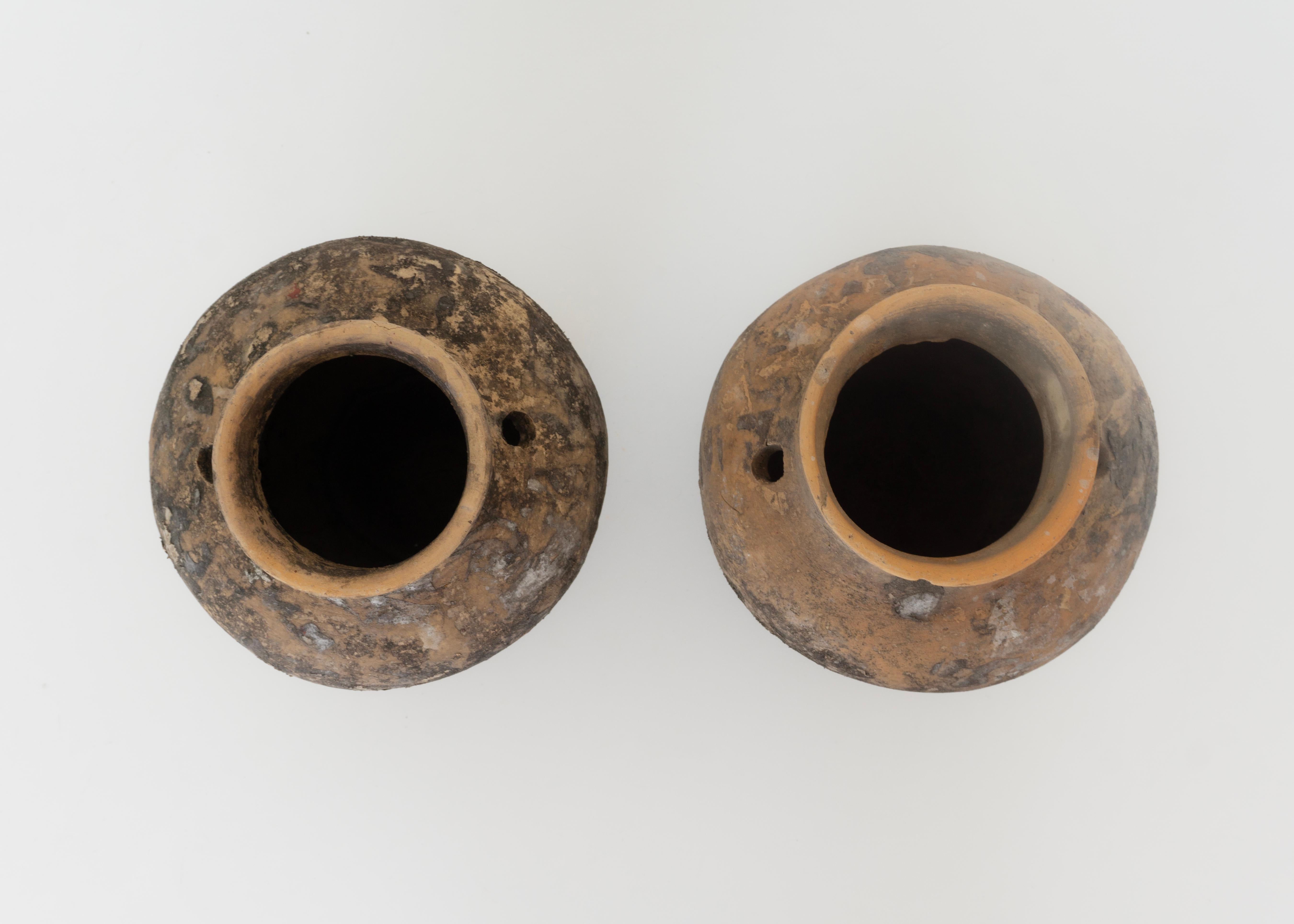 Argilla Set di antichi vasi di argilla messicani. Alondras. XX secolo. Collezione Herencias in vendita