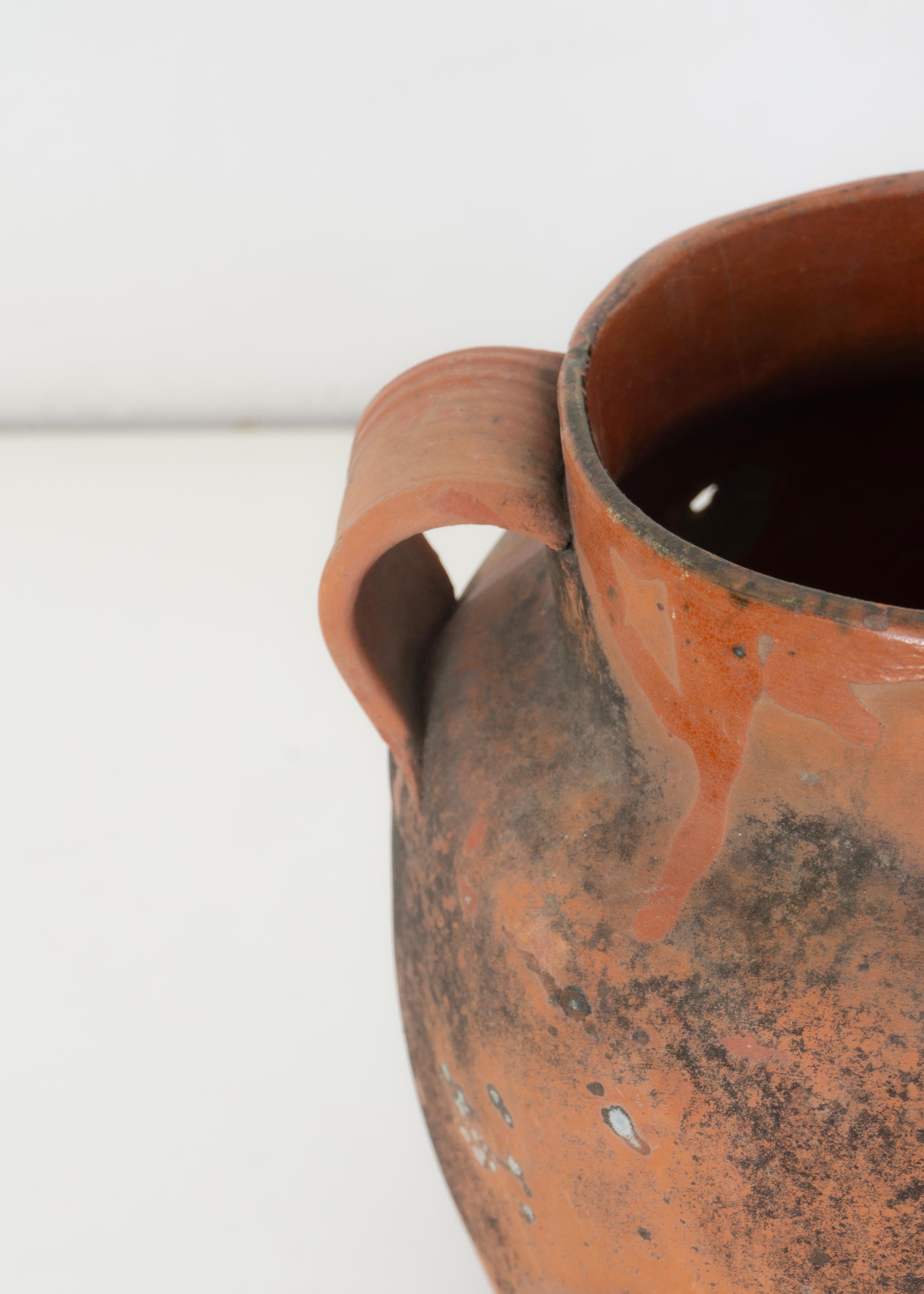 Set of antique mexican kitchen pots. Morena's. XX Century. Herencias Collection For Sale 3