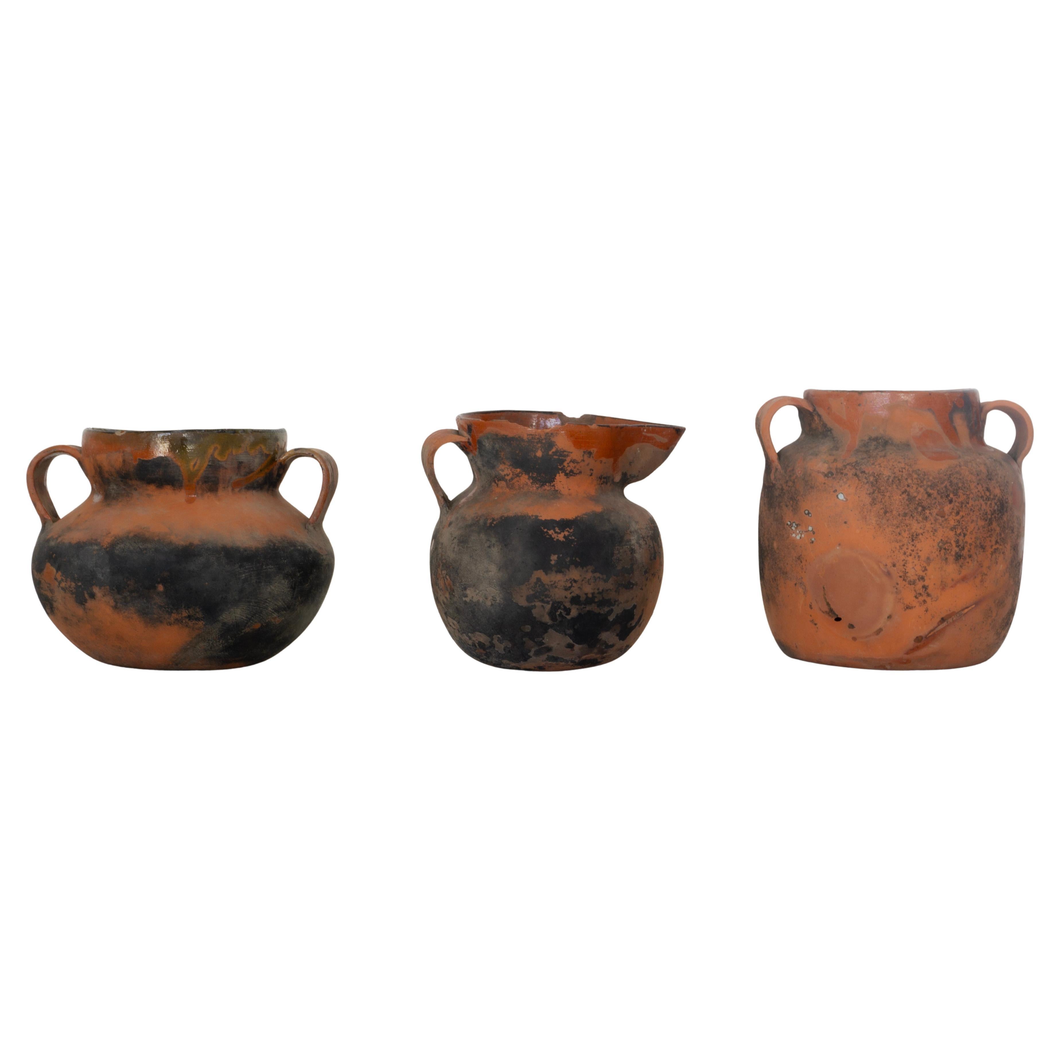 Set of antique mexican kitchen pots. Morena's. XX Century. Herencias Collection For Sale