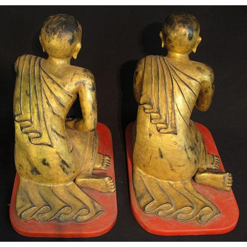 Set of antique monk statues from Burma In Good Condition For Sale In DEVENTER, NL