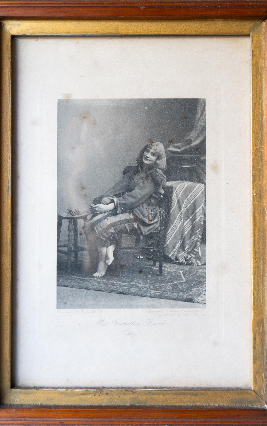 Set Of Antique Photographs Of Actors In Costume From 'Trilby' Theatre Production For Sale 3
