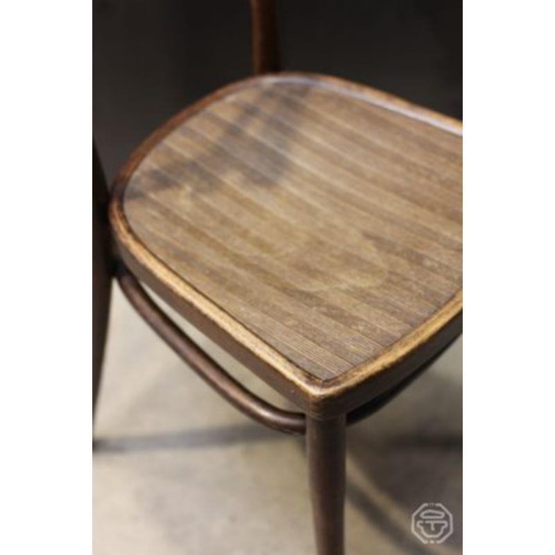 Autrichien Ensemble de chaises d'appoint antiques de Michael Thonet en vente