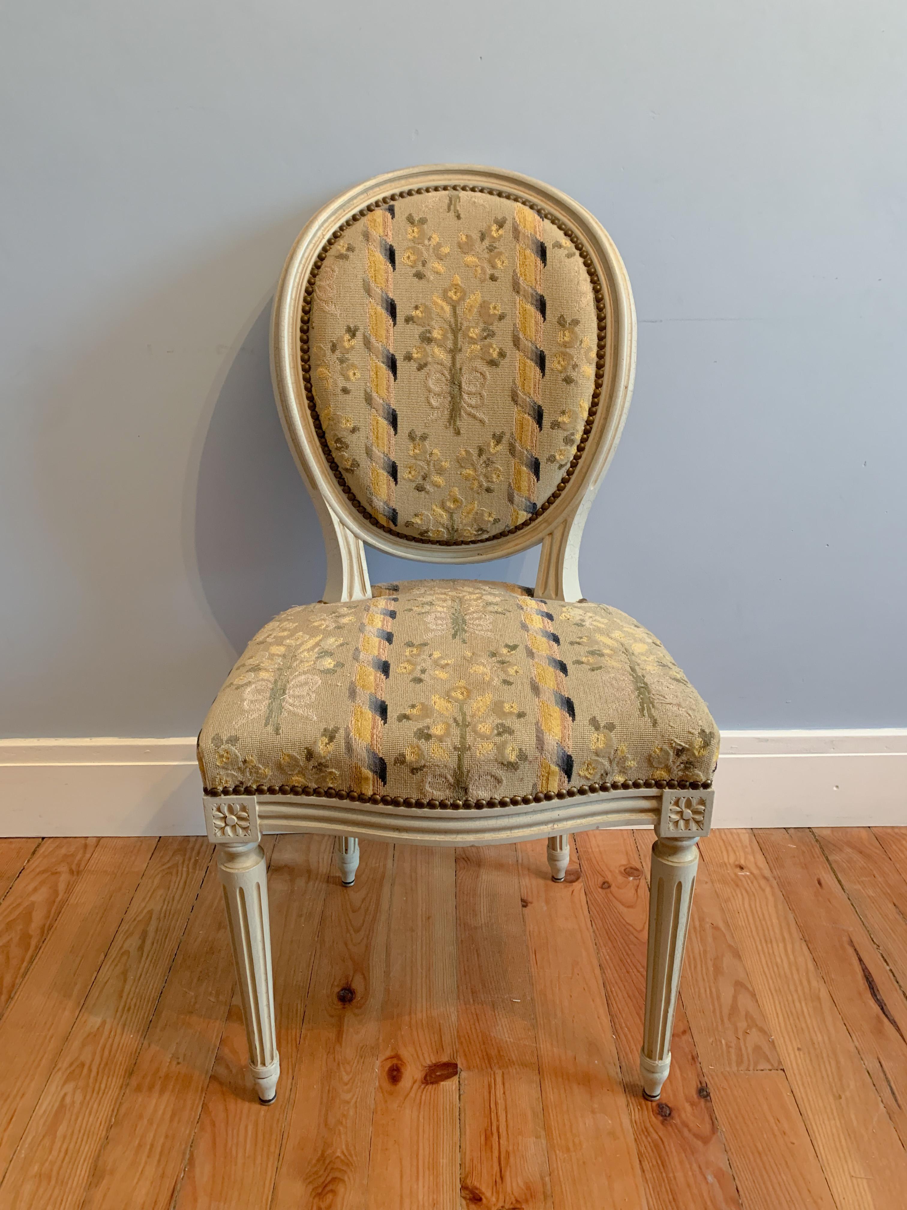 Set of Armchair Medaillon and His Chair in Lacquered Wood Louis XVI Style For Sale 4