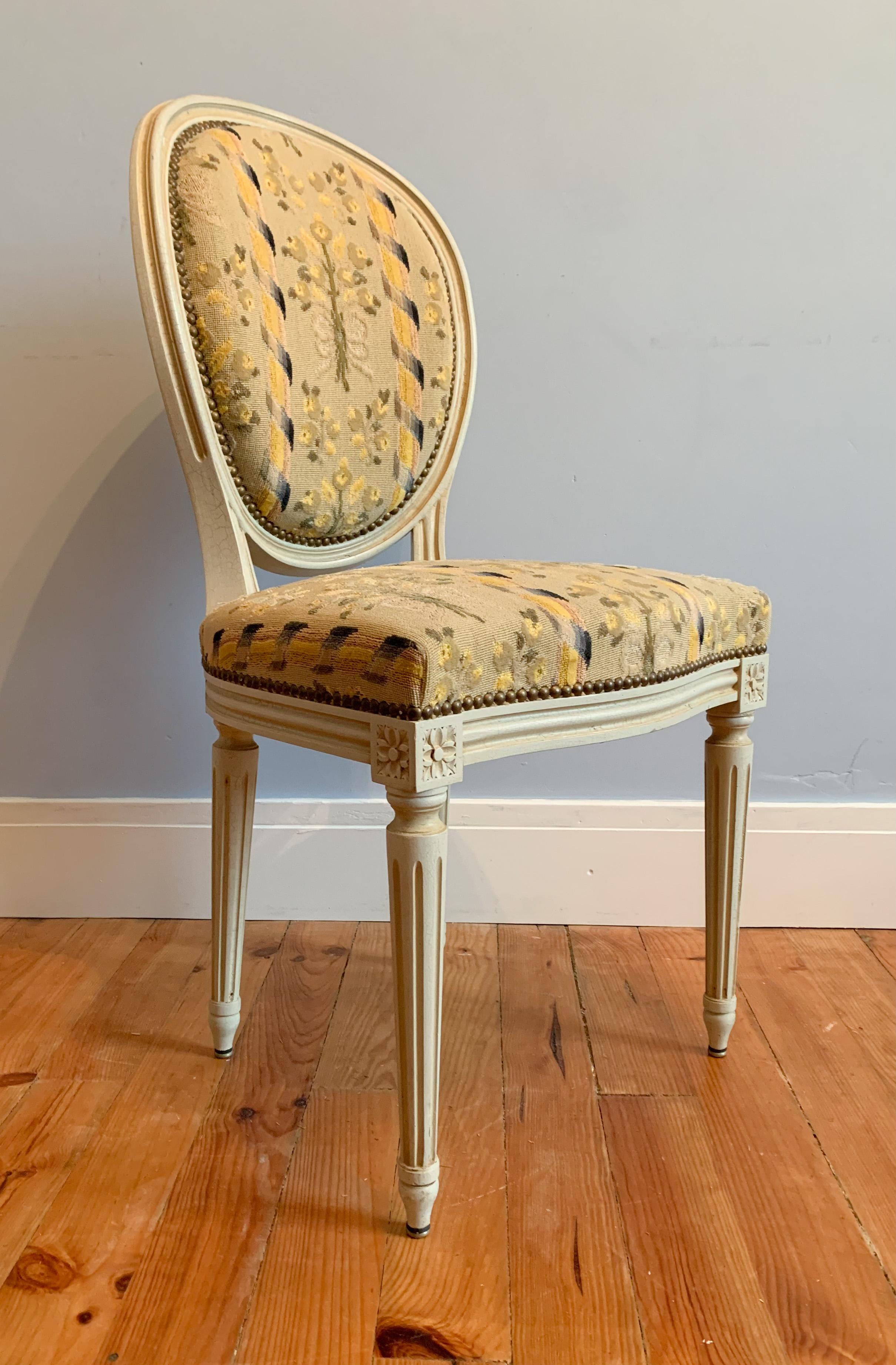 Set of Armchair Medaillon and His Chair in Lacquered Wood Louis XVI Style For Sale 8
