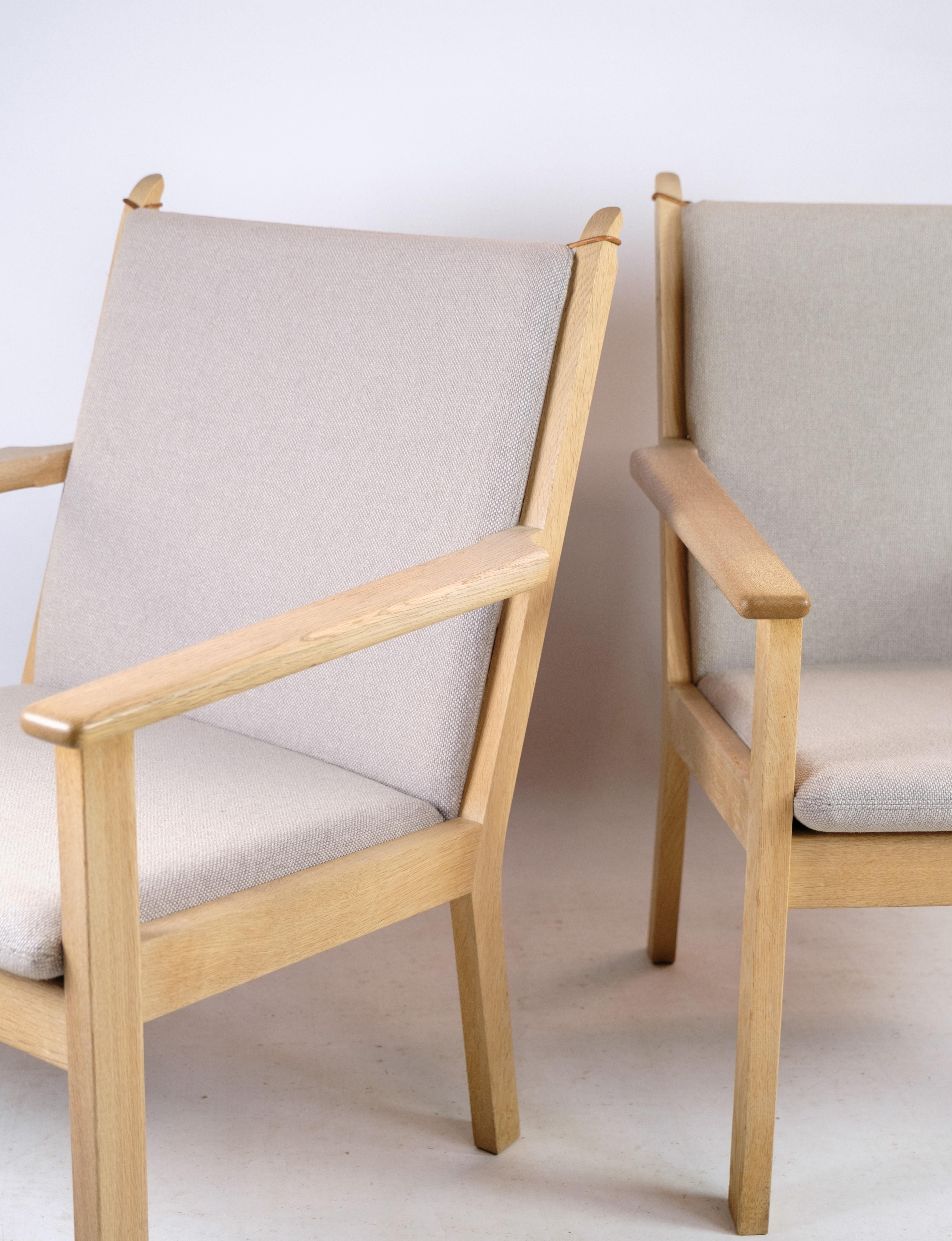 Ensemble de 2 fauteuils modèle Ge284 conçus par Hans J. Wegner et fabriqués par Getama en vente 7