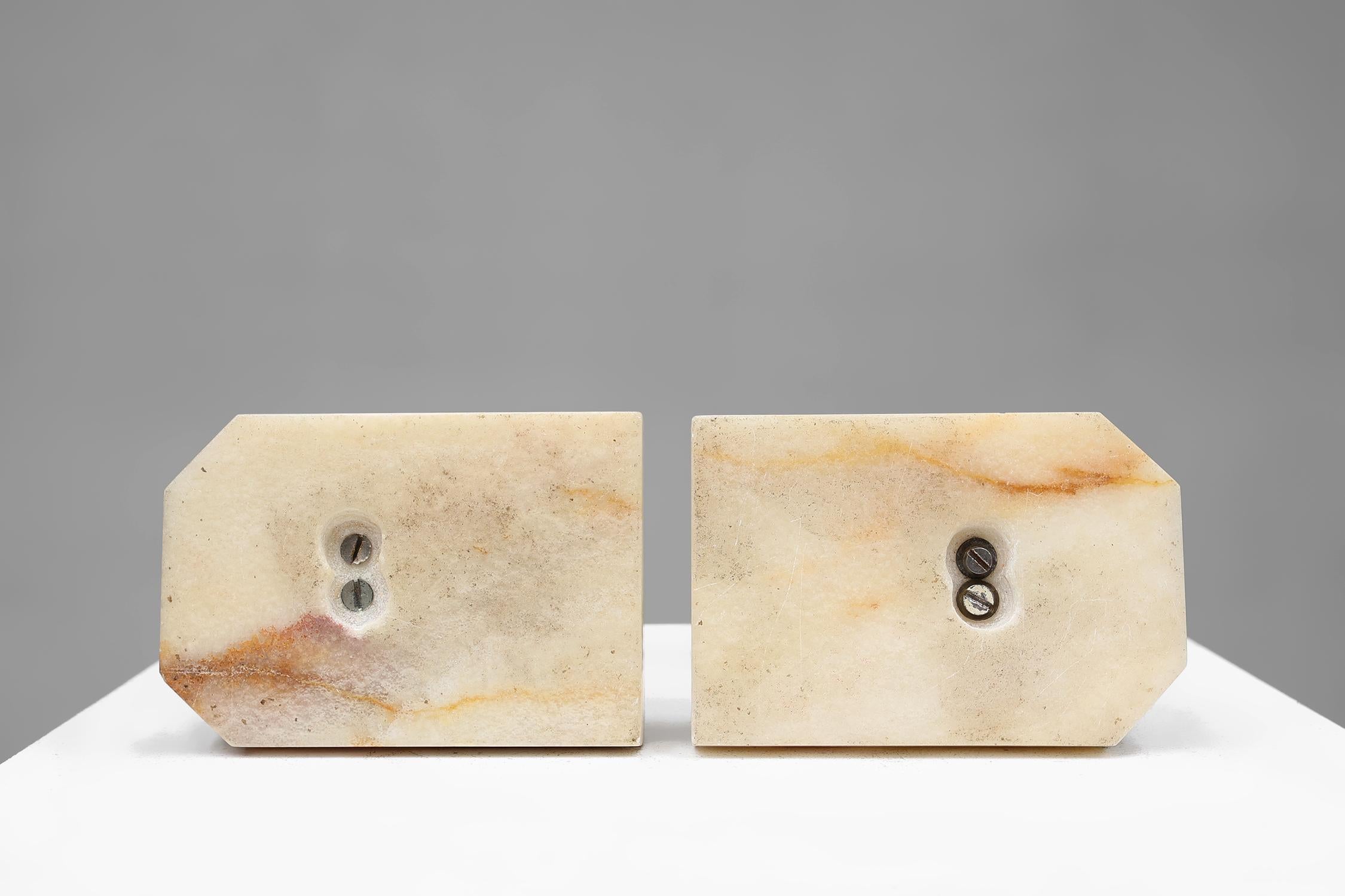 Set of Art Deco bookends in copper with marble base, France 1930s For Sale 3
