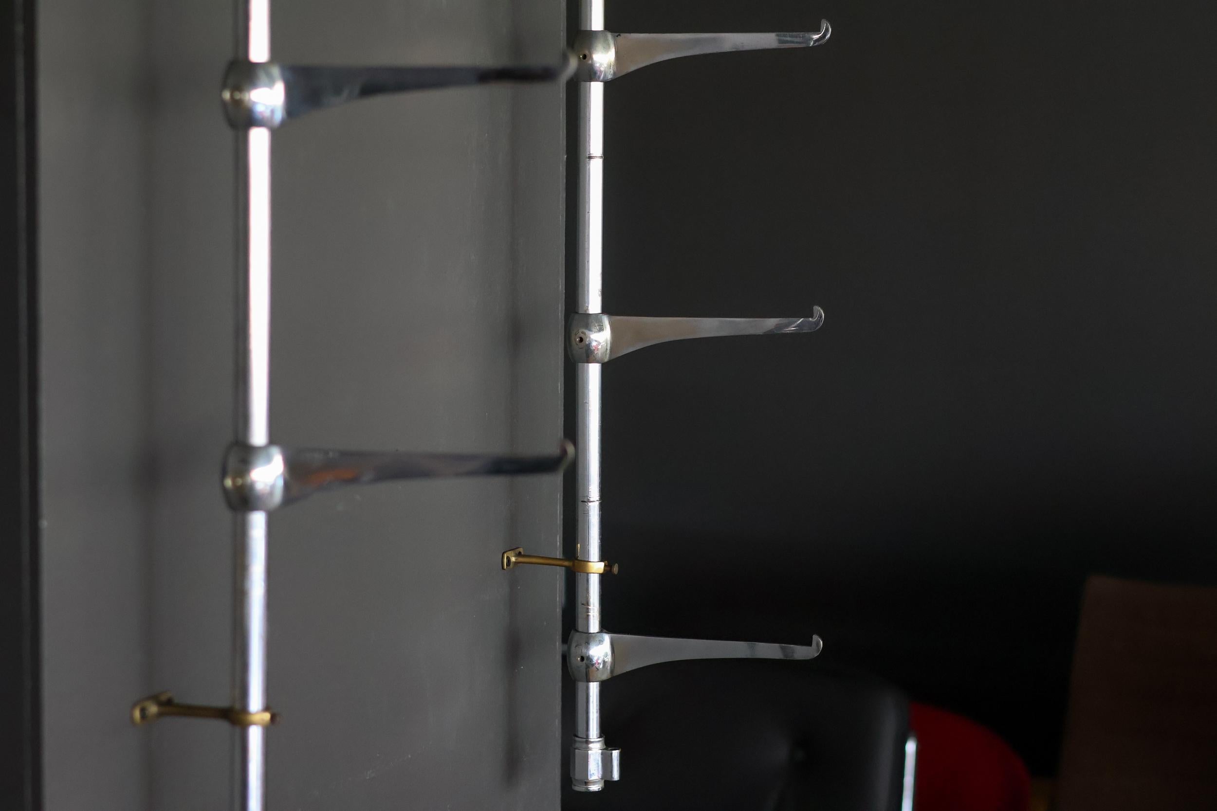 Set of Art Deco Brackets for Glass Shelves – Refined Architectural Elegance For Sale 2