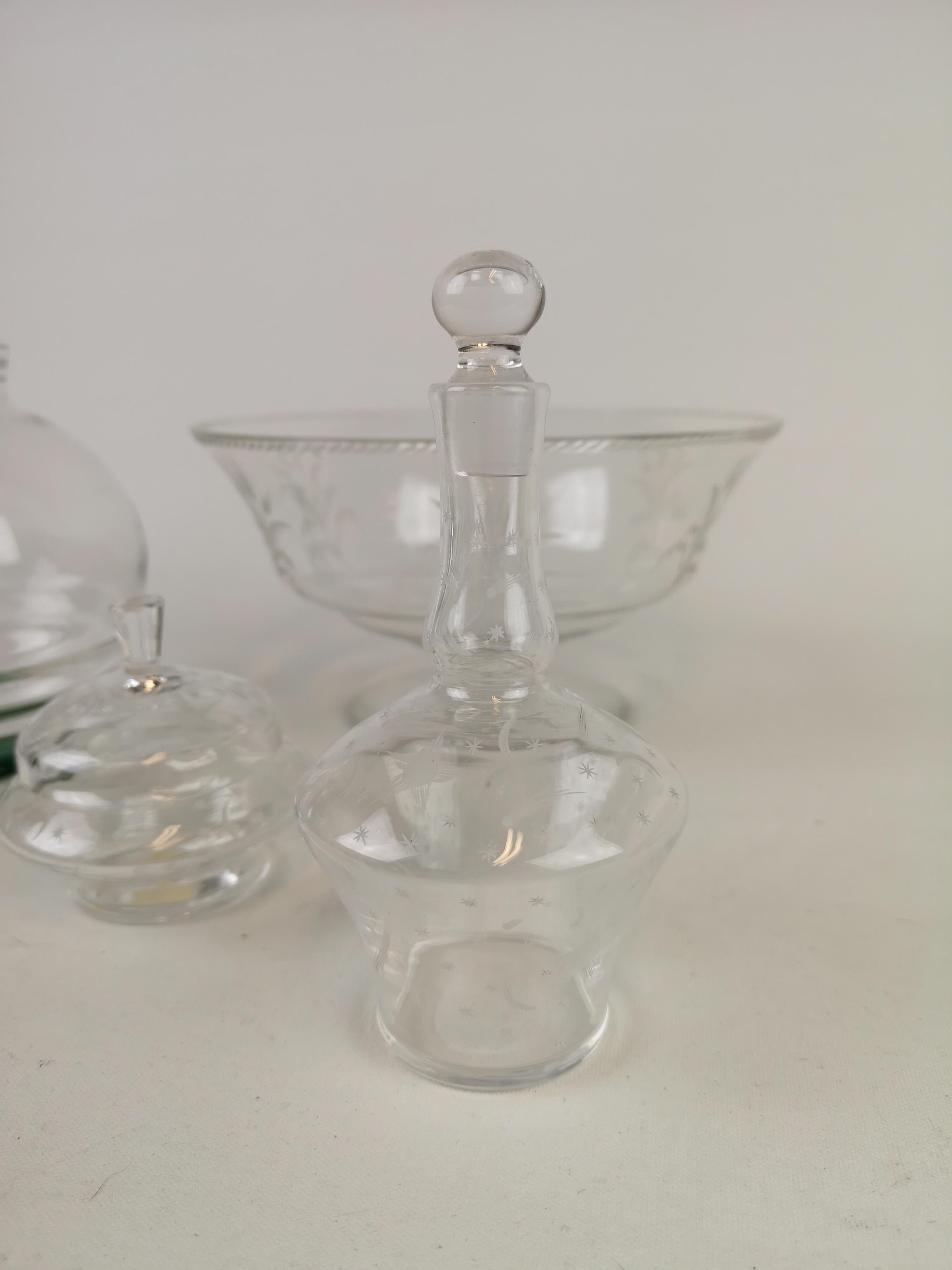 Set aus Art-Déco-Glas, entworfen von Edward Hald Schweden, 1930er Jahre (Schwedisch) im Angebot