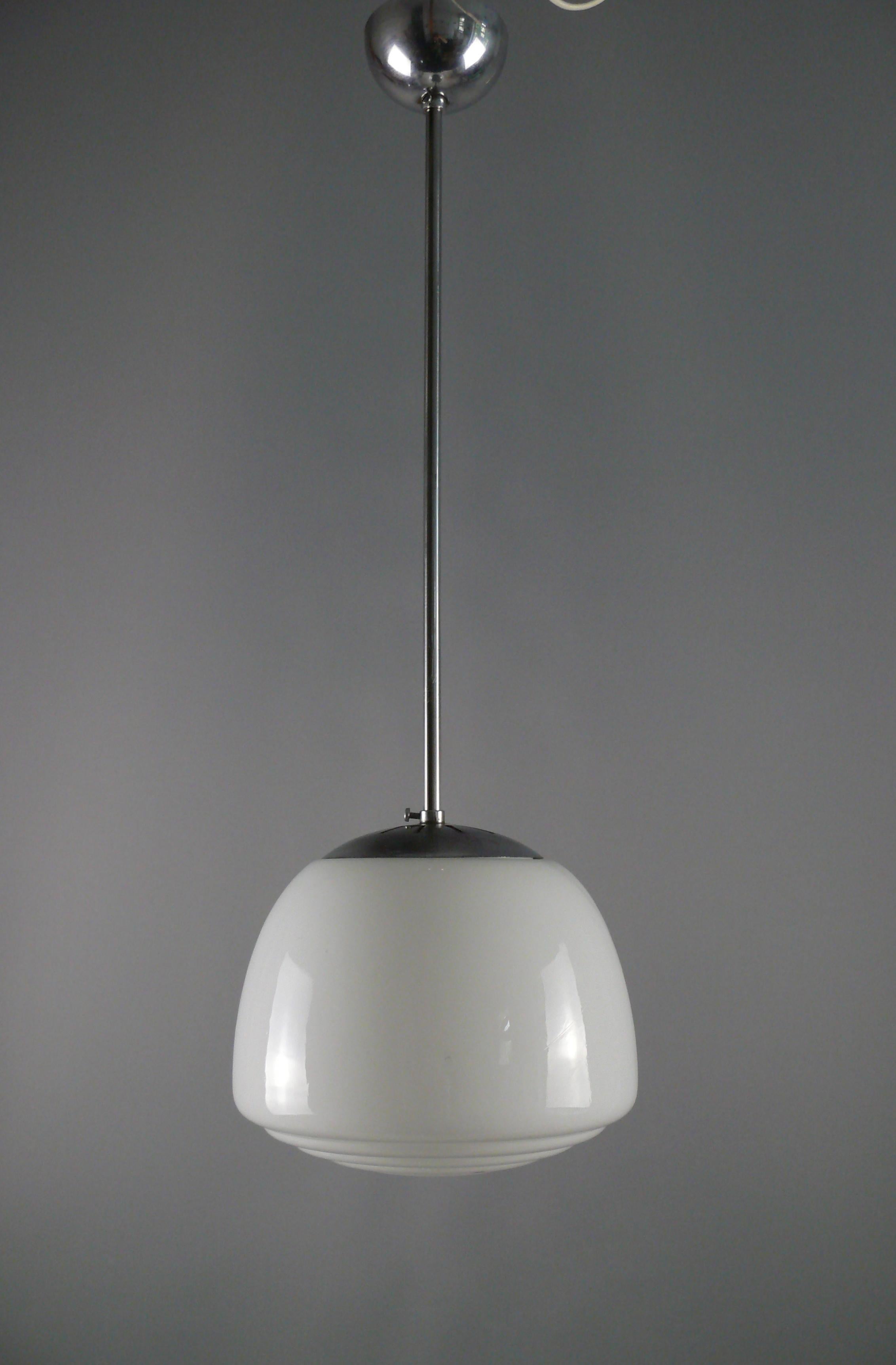 Metal Set of Art Déco Pendant Lights With Opaline Glass, 1930s, Bauhaus Style