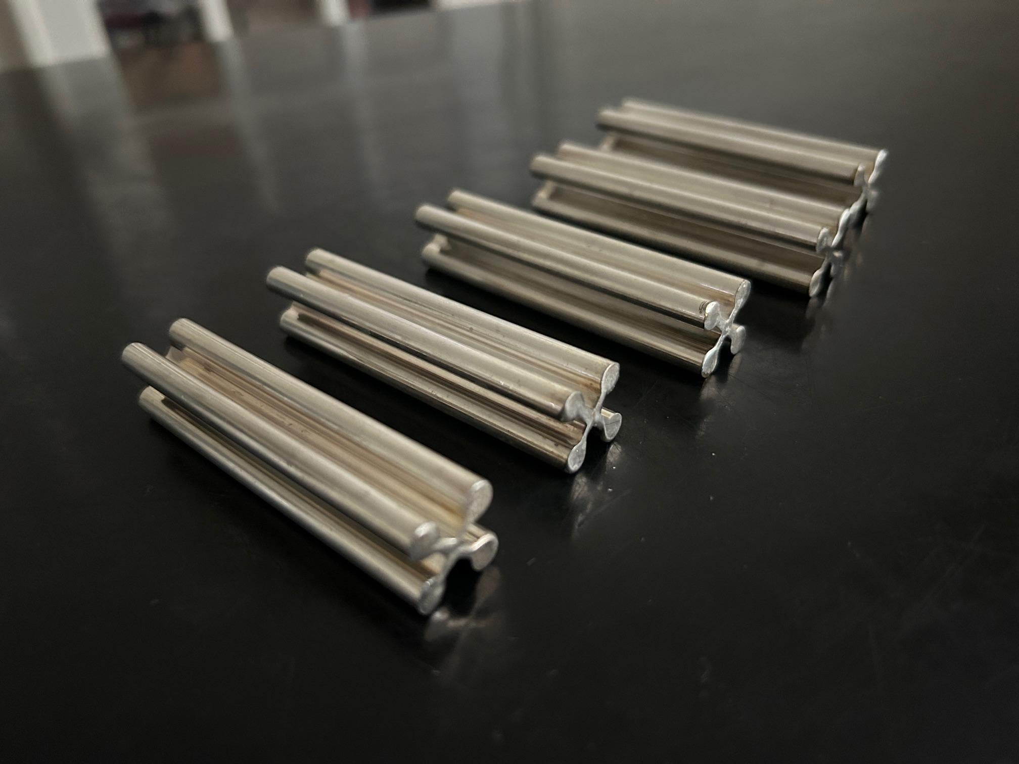 20th Century set of art deco silver plated knife holders For Sale