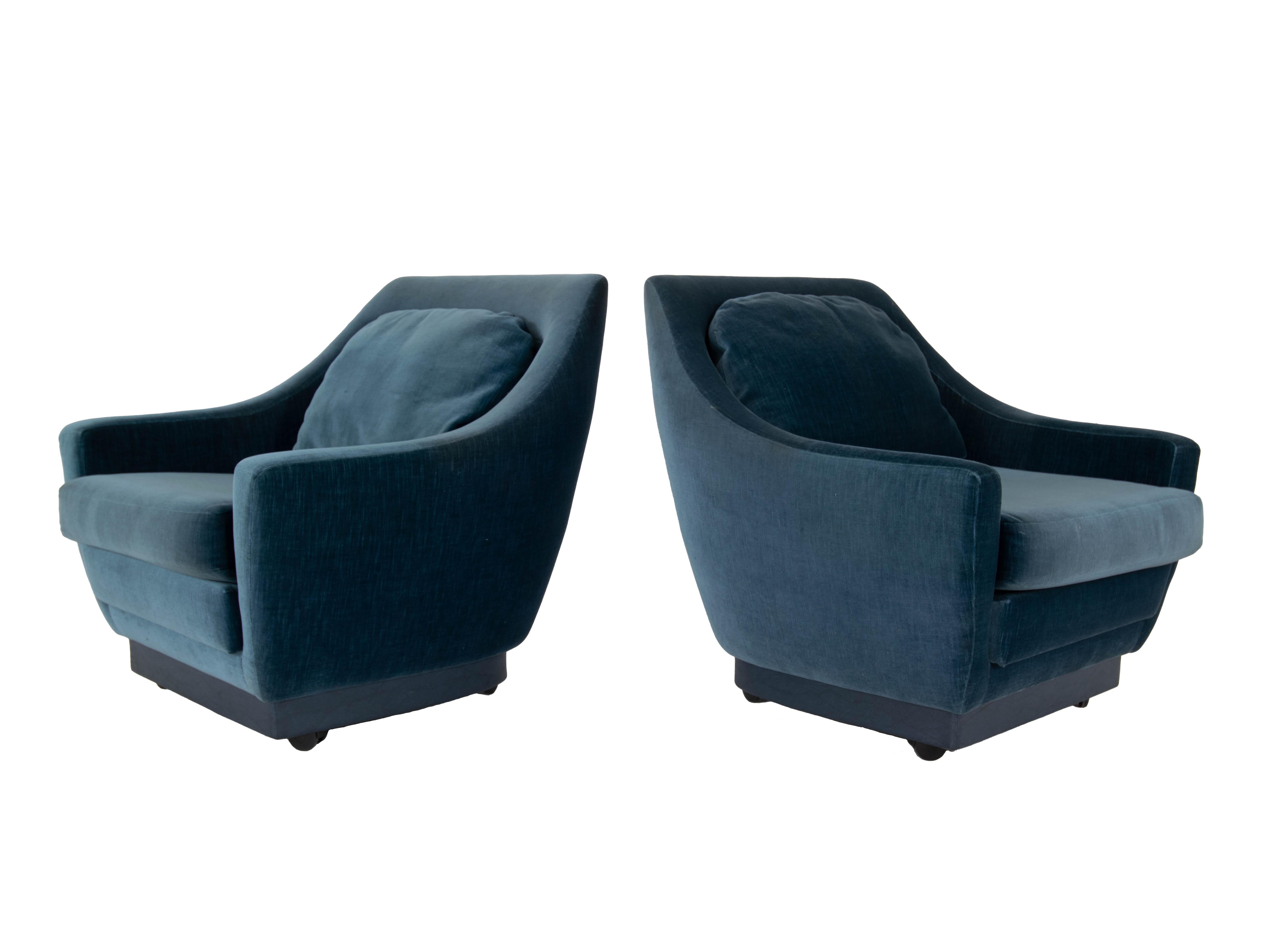 Set of Art Deco Style Lounge Chairs in Blue Velvet, the Netherlands In Good Condition In Hellouw, NL