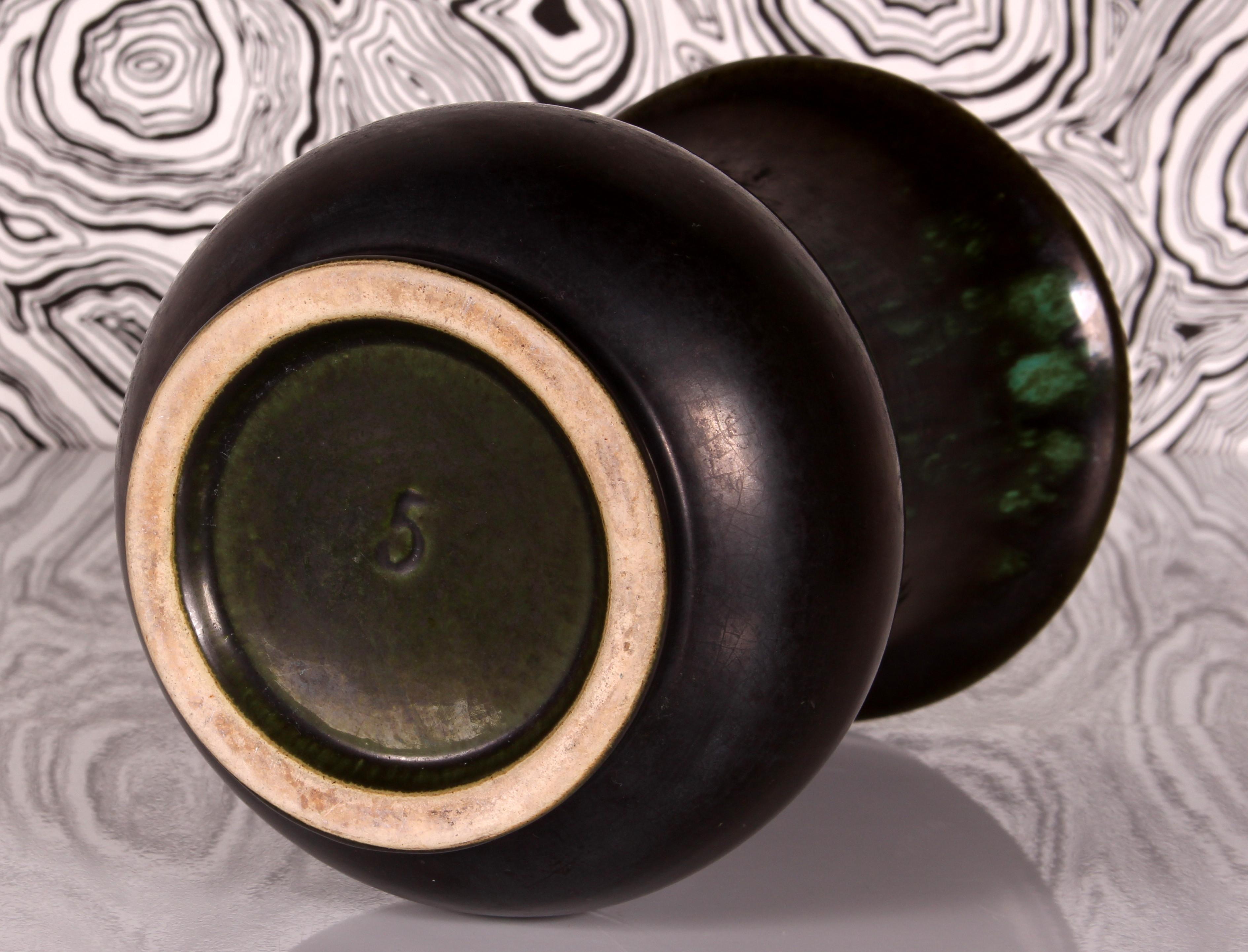 SET di vasi art deco + piatto da frutta ~ entrambi simili, verde nero, glaciale in vendita 4