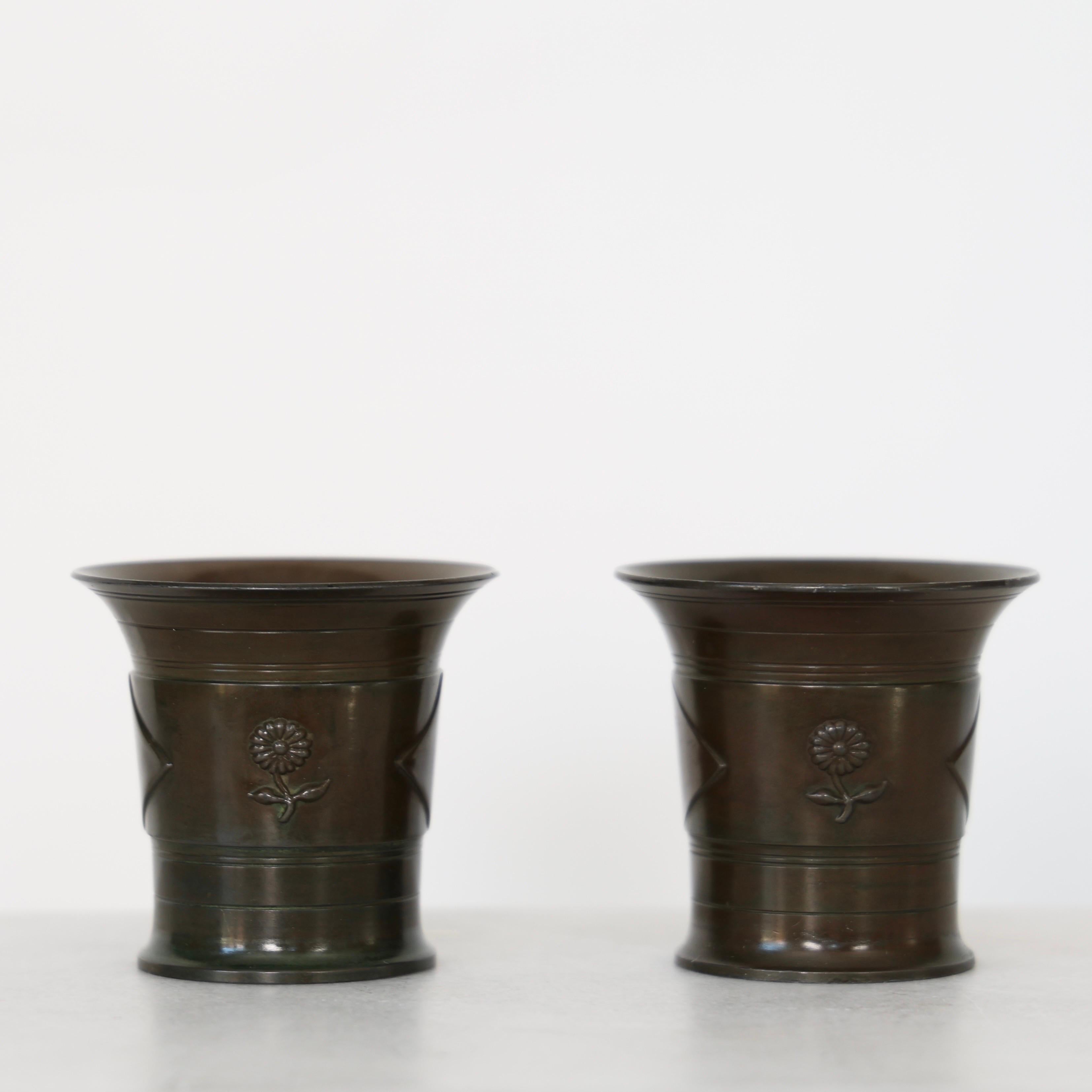 Danese Set di vasi Art Deco di Just Andersen, anni '20, Danimarca in vendita